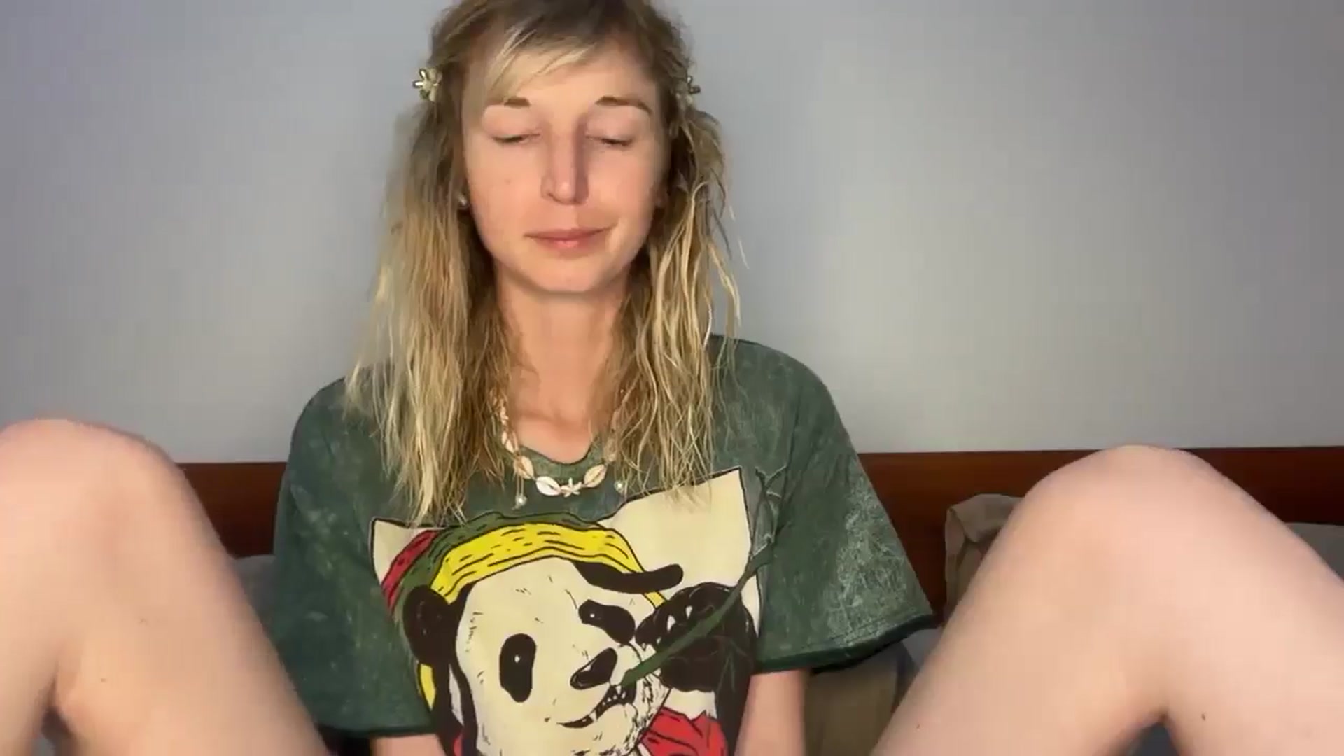 Gallery image thumbnail from Alielli's myfreecams stream on, 02/13/2026, 14:19 image 6 of 20