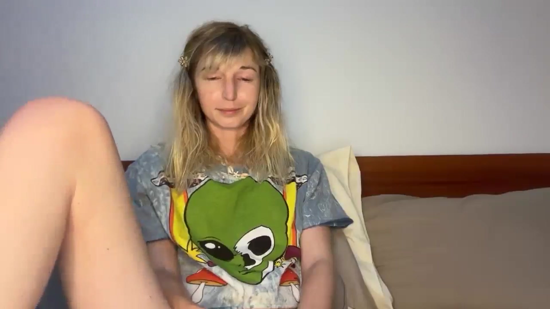 Gallery image thumbnail from Alielli's myfreecams stream on, 02/15/2026, 14:42 image 18 of 20