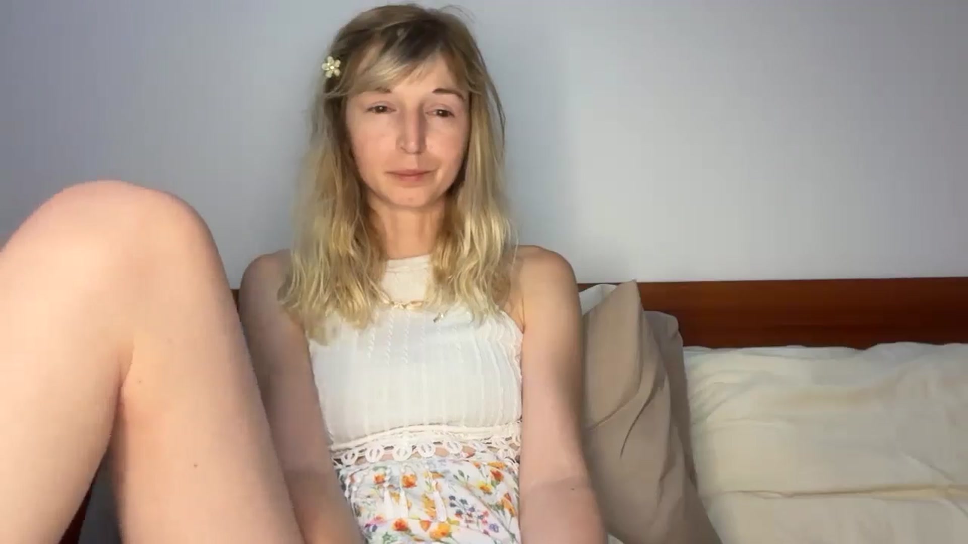 Gallery image thumbnail from Alielli's myfreecams stream on, 02/17/2026, 12:48 image 19 of 20