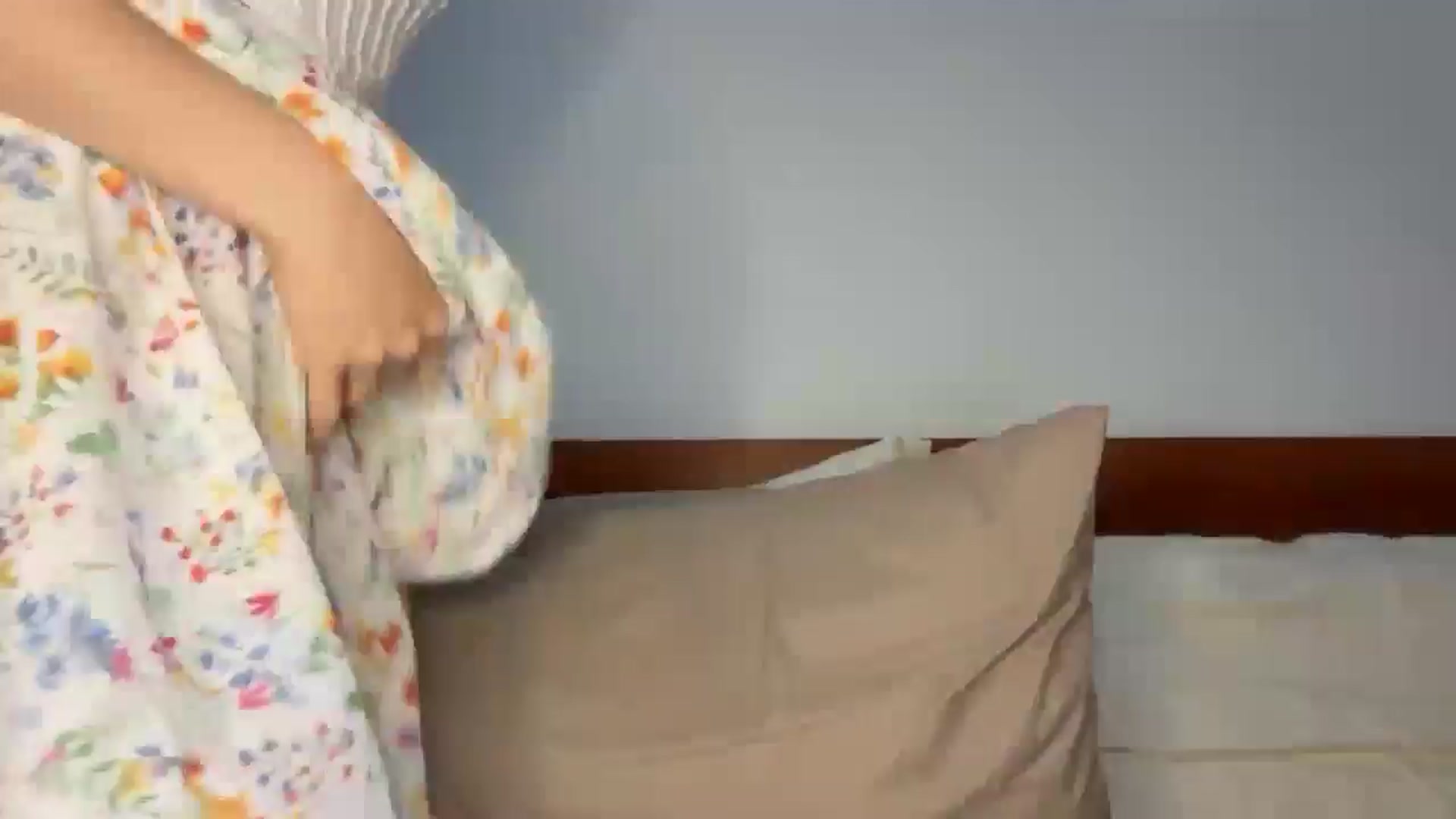 Gallery image thumbnail from Alielli's myfreecams stream on, 02/17/2026, 12:48 image 1 of 20