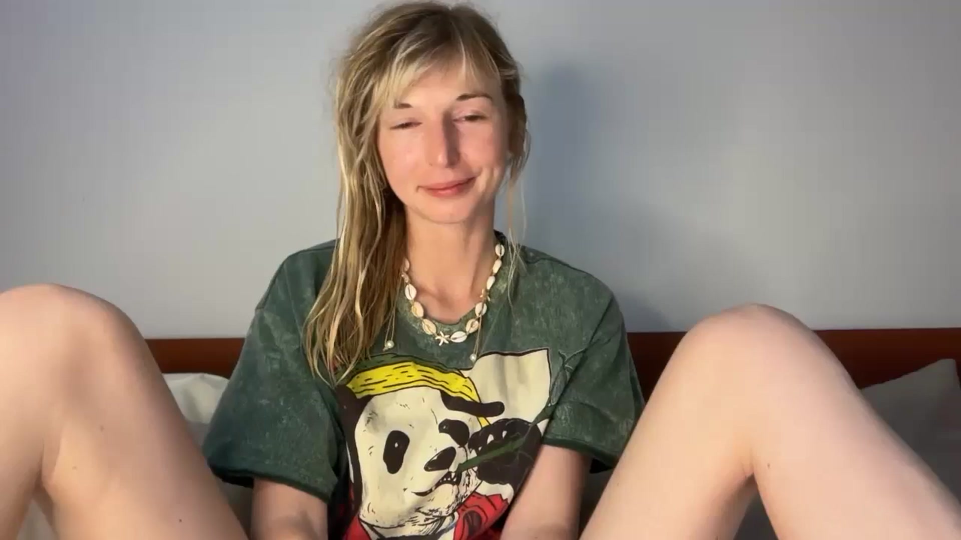 Gallery image thumbnail from Alielli's myfreecams stream on, 02/19/2026, 14:08 image 2 of 20
