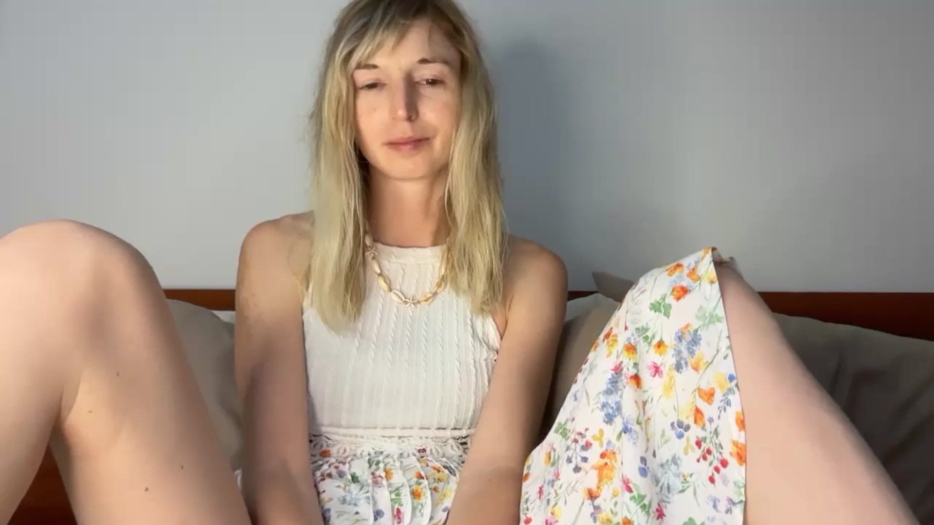 Gallery image thumbnail from Alielli's myfreecams stream on, 02/21/2026, 14:07 image 9 of 20