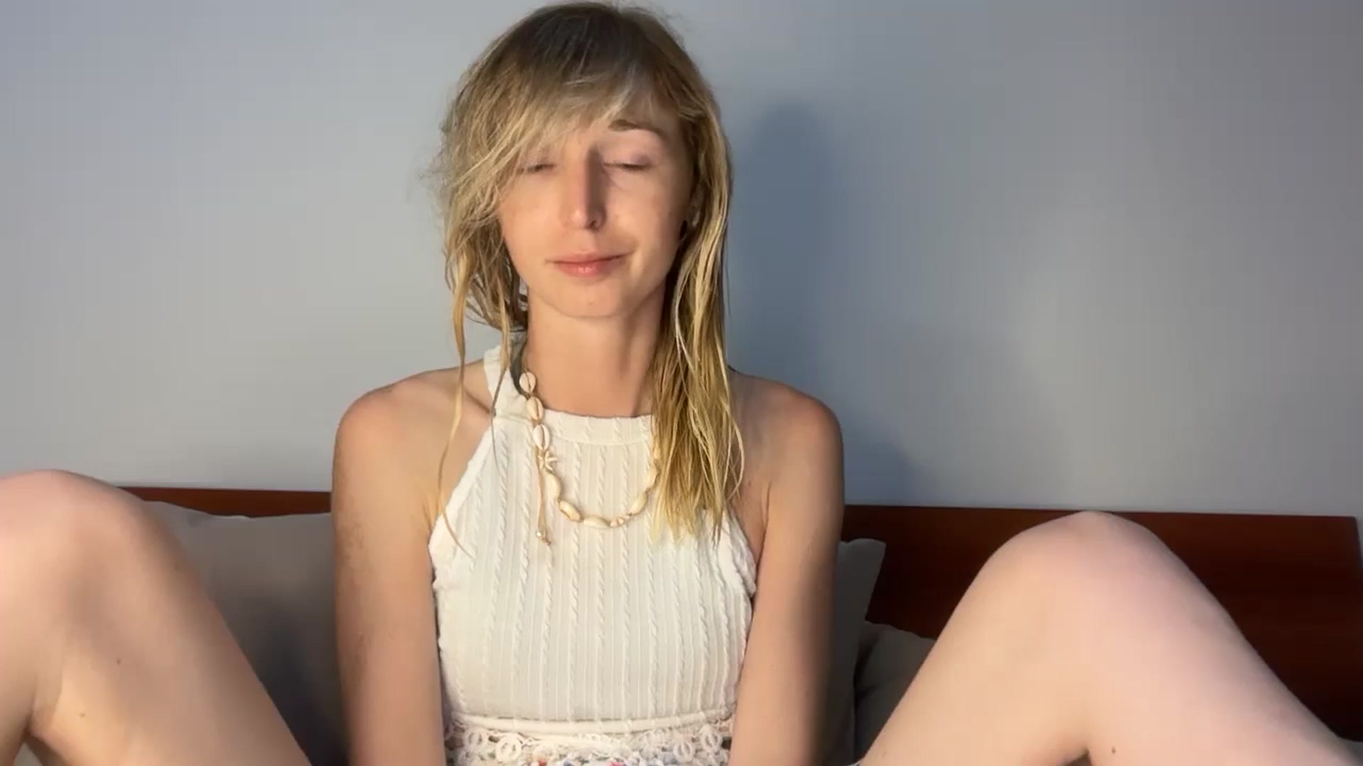 Gallery image thumbnail from Alielli's myfreecams stream on, 02/22/2026, 14:08 image 2 of 20