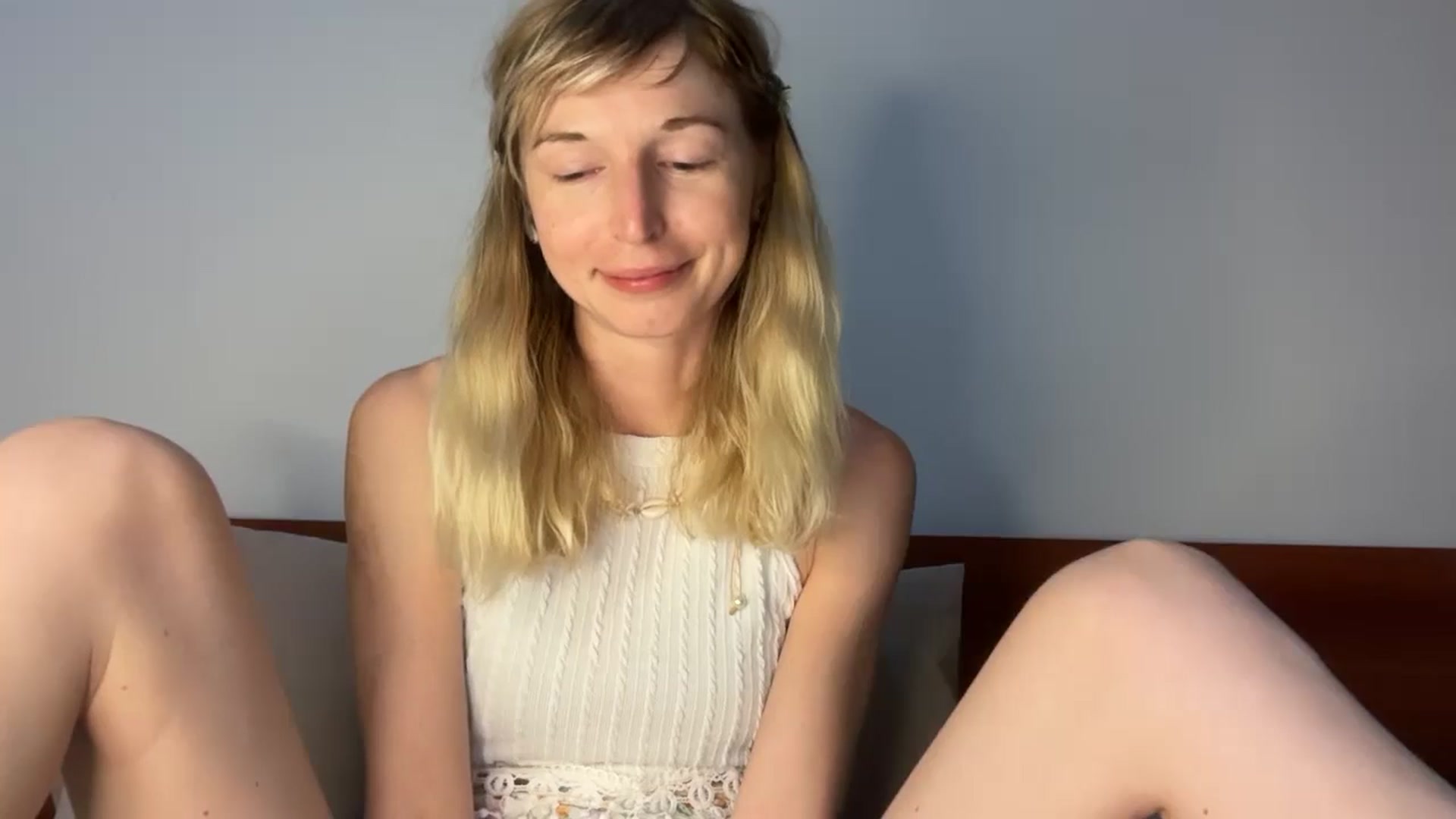 Gallery image thumbnail from Alielli's myfreecams stream on, 02/24/2026, 14:07 image 4 of 20