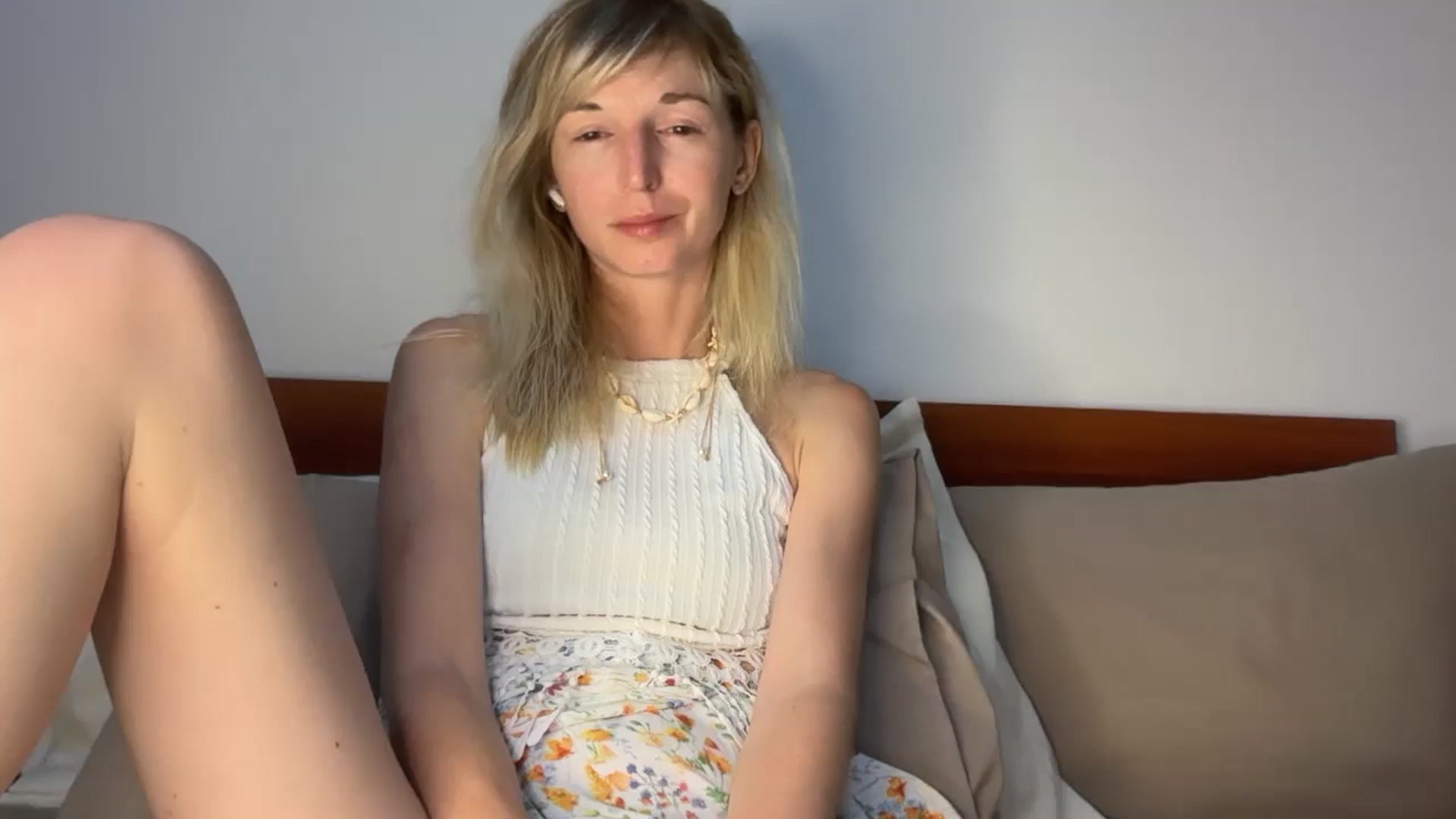 Gallery image thumbnail from Alielli's myfreecams stream on, 02/28/2026, 14:31 image 12 of 20