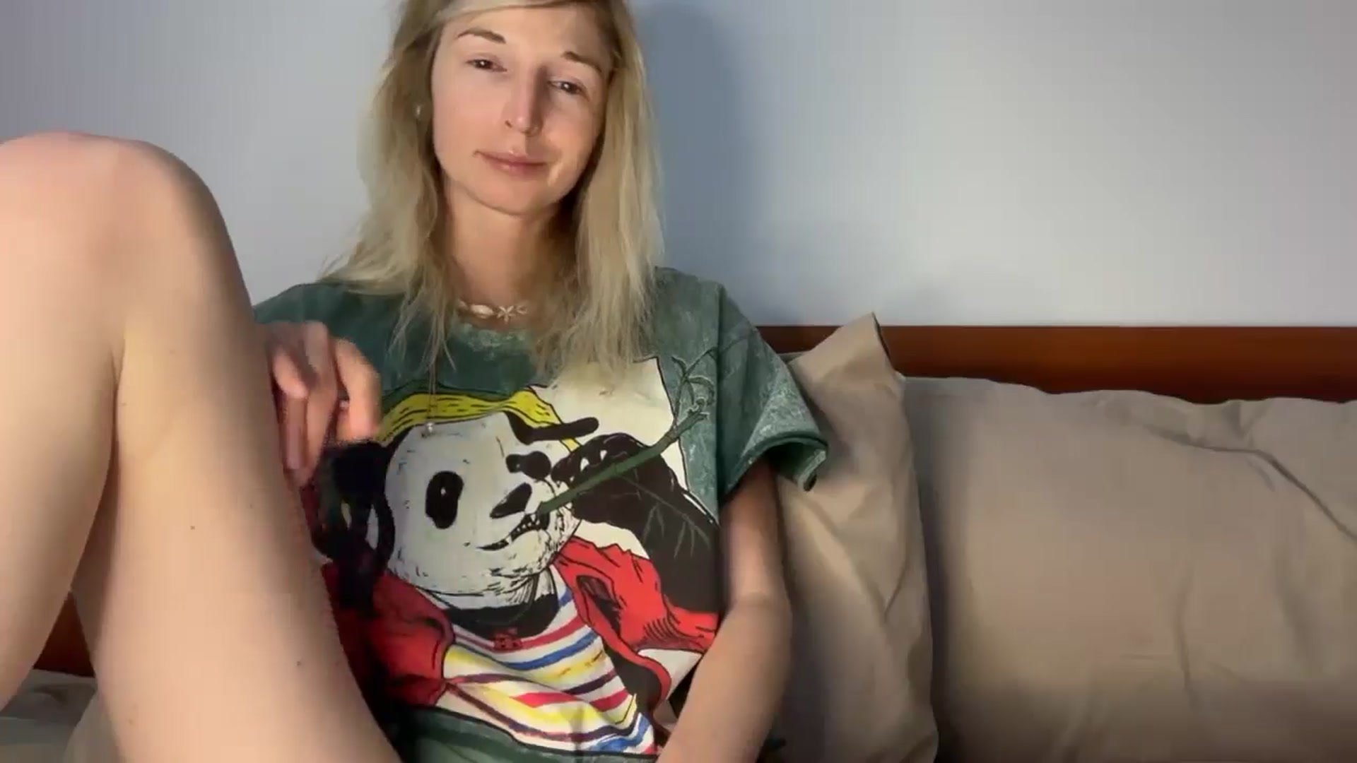 Gallery image thumbnail from Alielli's myfreecams stream on, 03/06/2026, 14:41 image 10 of 20