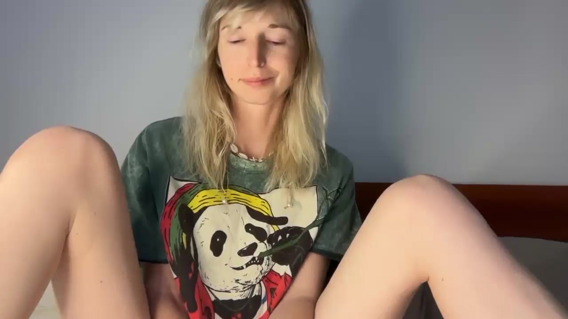 Gallery image thumbnail from Alielli's myfreecams stream on, 03/09/2026, 15:02 image 11 of 20