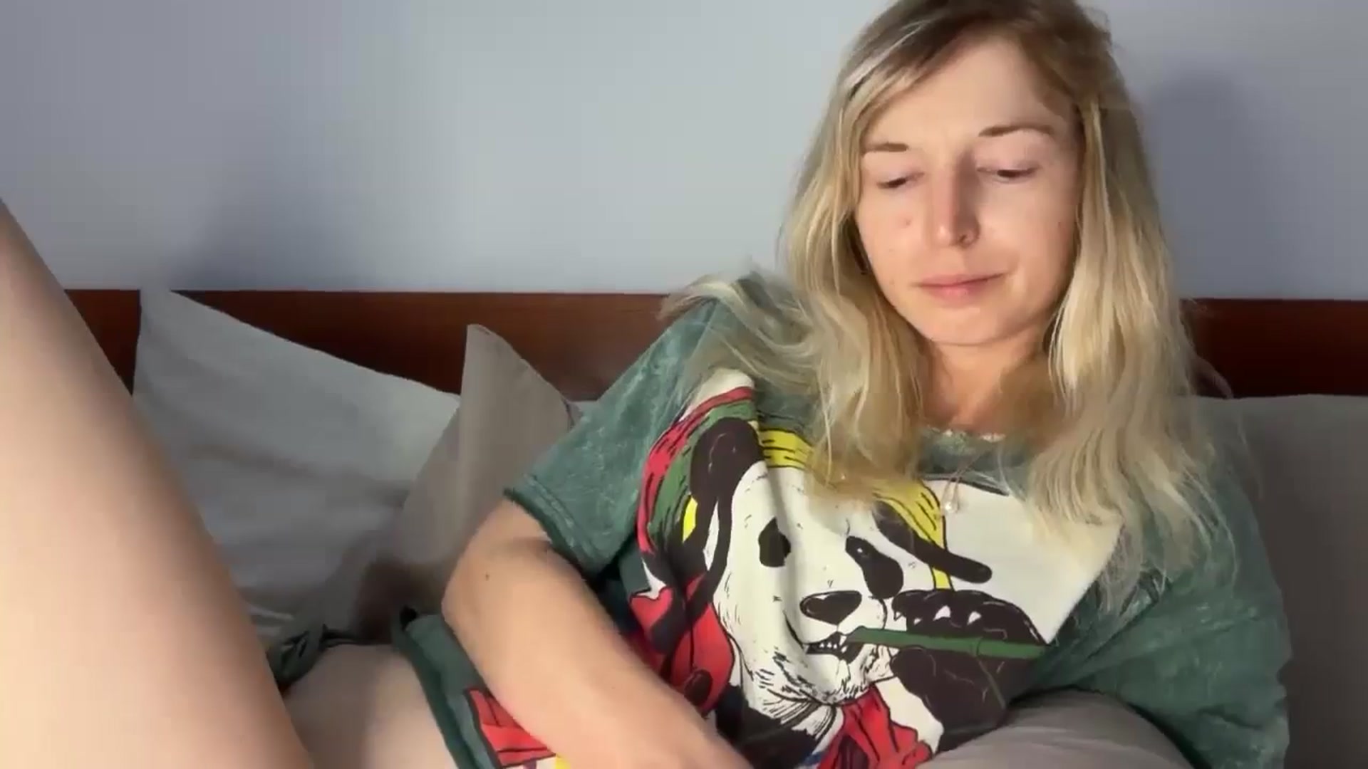 Gallery image thumbnail from Alielli's myfreecams stream on, 03/15/2026, 14:47 image 14 of 20