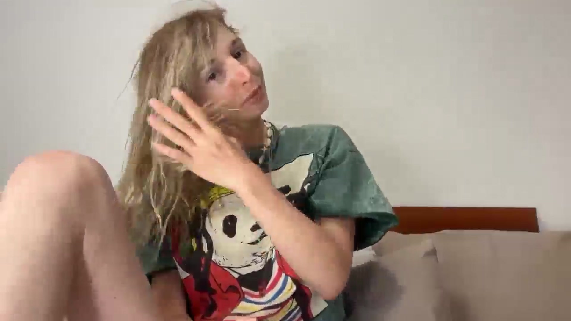Gallery image thumbnail from Alielli's myfreecams stream on, 03/17/2026, 14:30 image 2 of 20