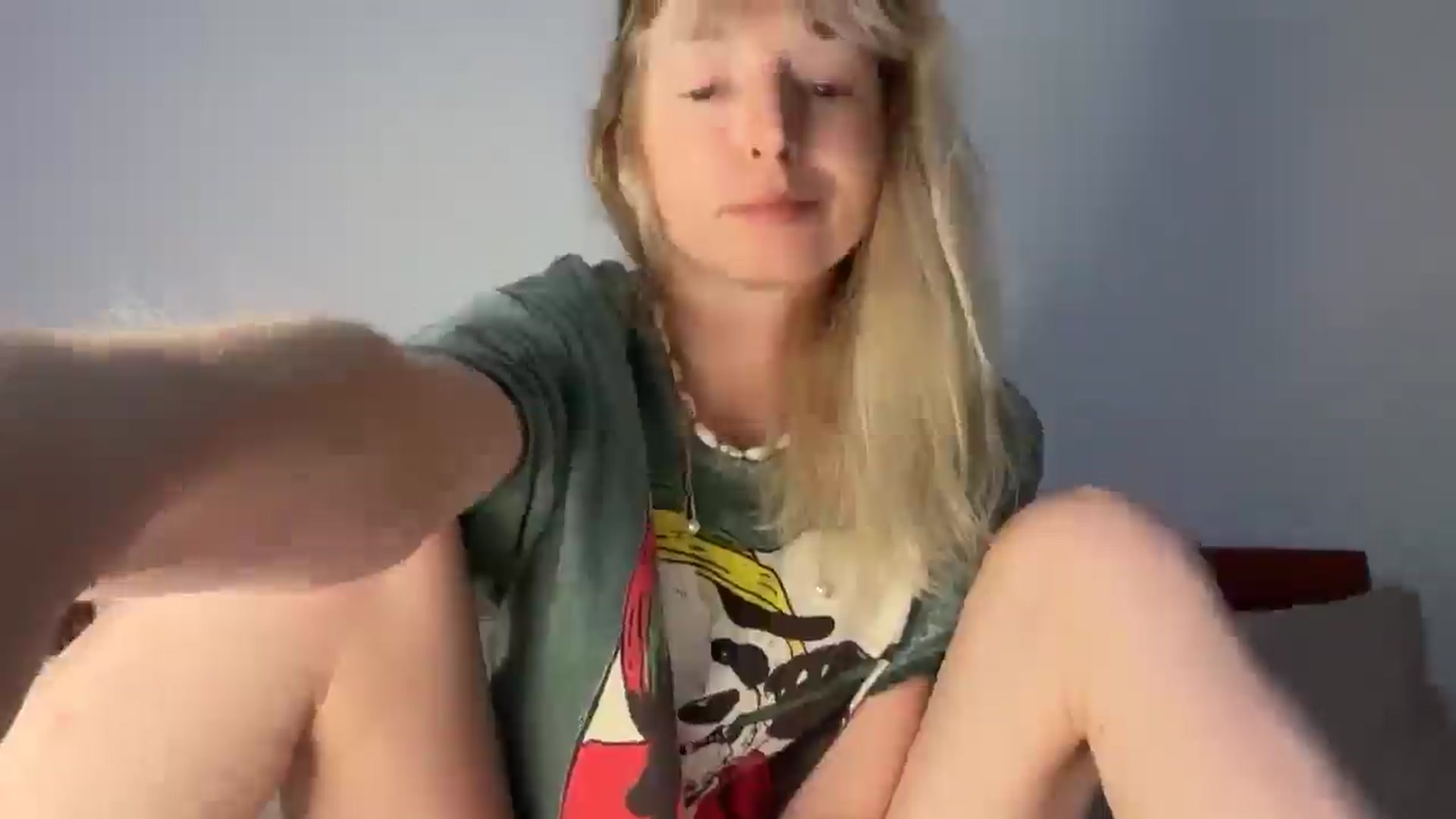 Gallery image thumbnail from Alielli's myfreecams stream on, 03/18/2026, 13:40 image 20 of 20