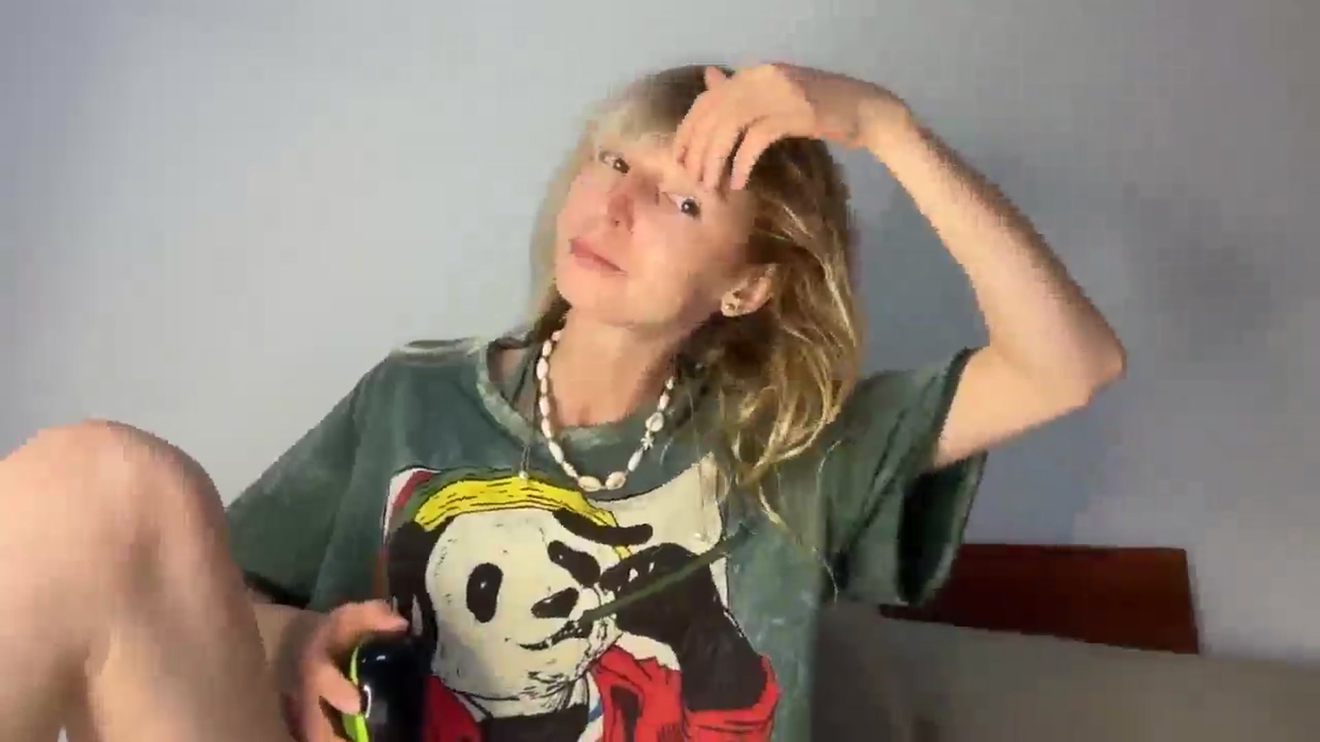 Gallery image thumbnail from Alielli's myfreecams stream on, 03/20/2026, 13:28 image 4 of 20