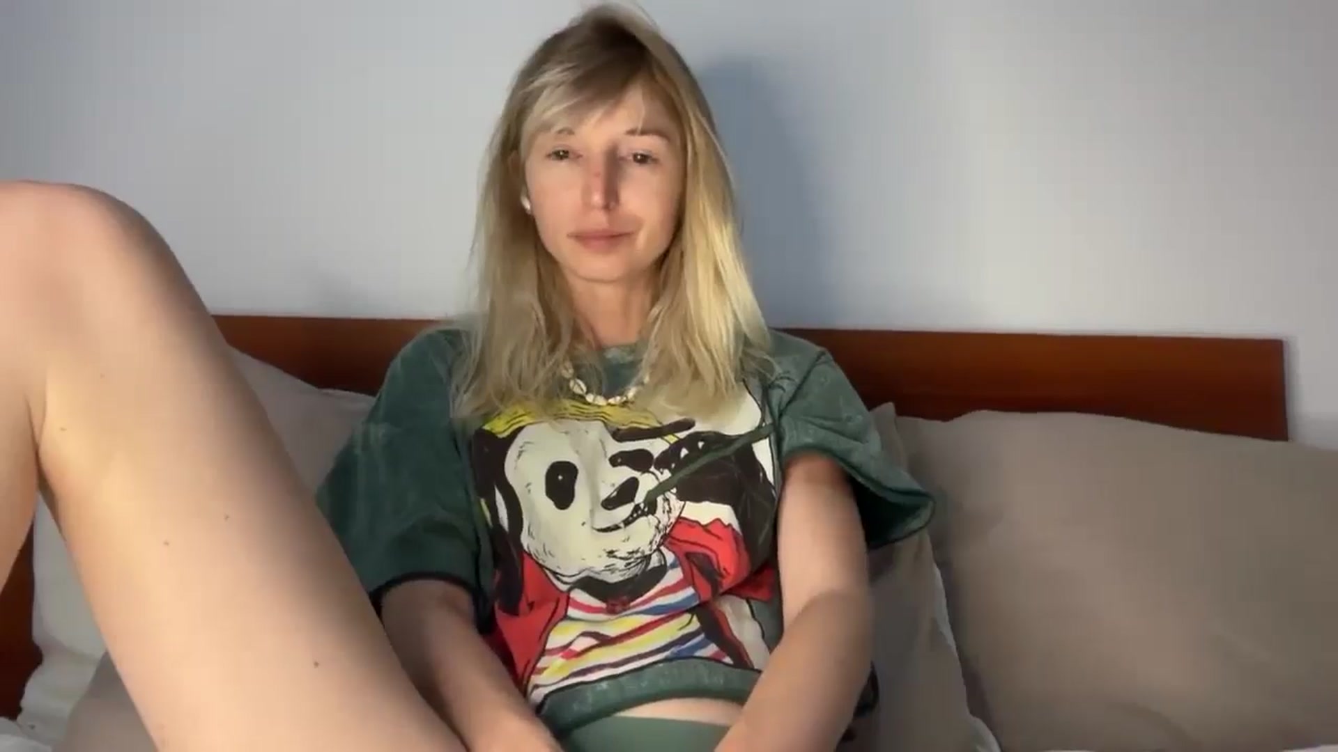 Gallery image thumbnail from Alielli's myfreecams stream on, 03/20/2026, 14:40 image 3 of 20