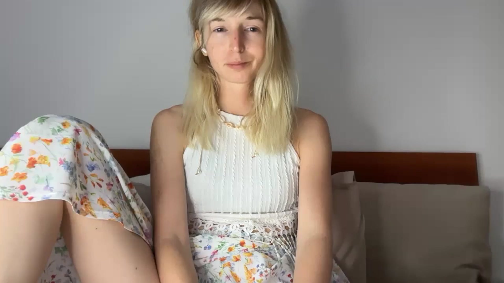 Gallery image thumbnail from Alielli's myfreecams stream on, 03/21/2026, 15:01 image 2 of 20
