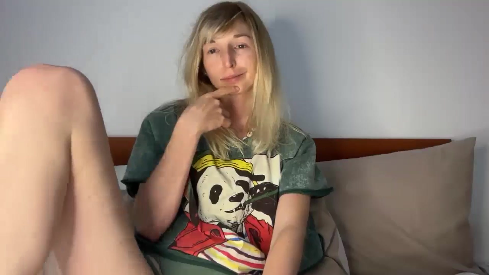 Gallery image thumbnail from Alielli's myfreecams stream on, 03/25/2026, 14:05 image 13 of 20