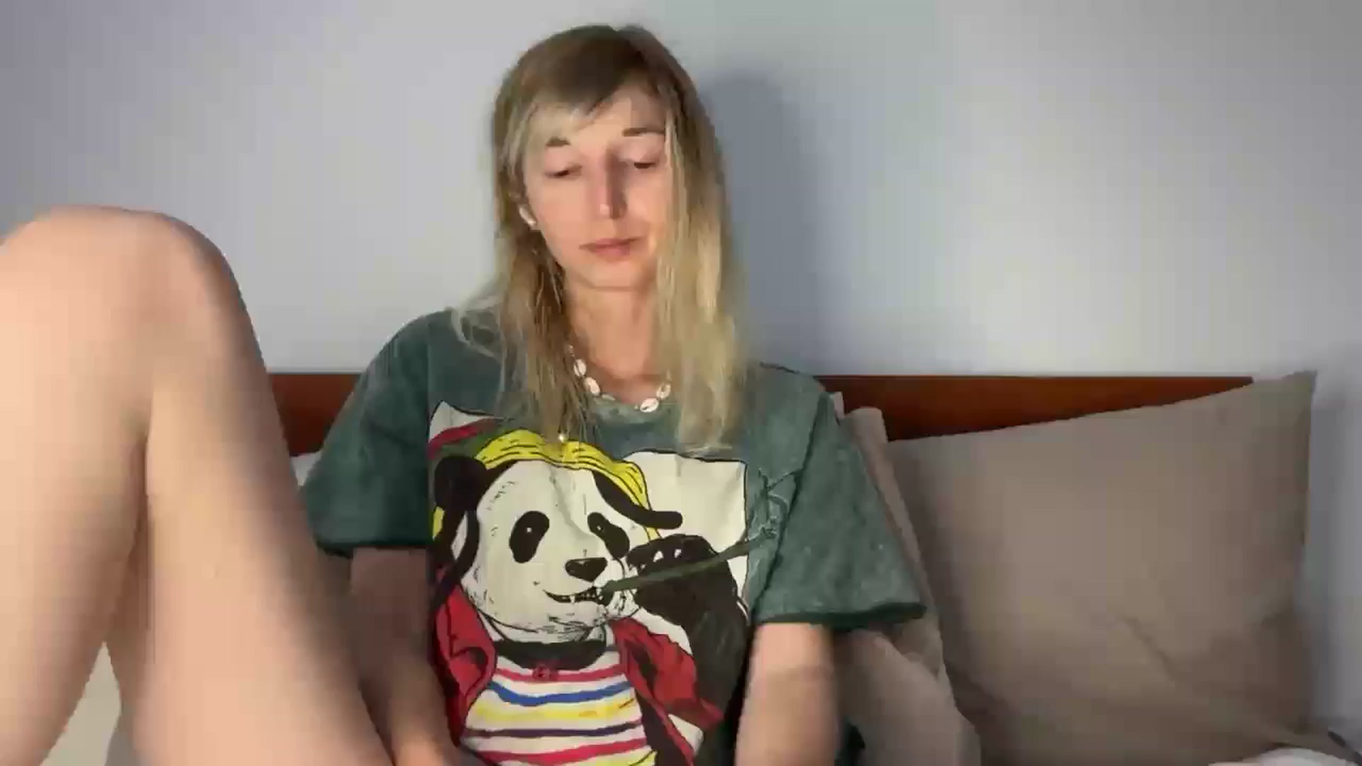 Gallery image thumbnail from Alielli's myfreecams stream on, 03/25/2026, 14:05 image 3 of 20