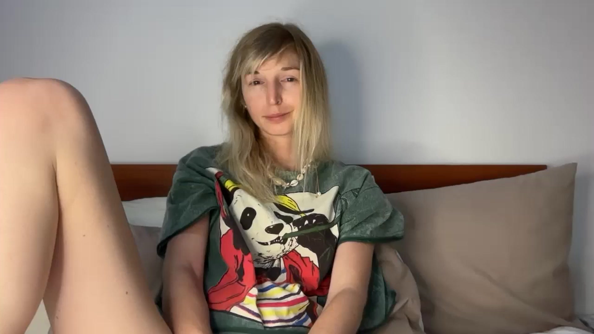 Gallery image thumbnail from Alielli's myfreecams stream on, 03/25/2026, 14:05 image 19 of 20