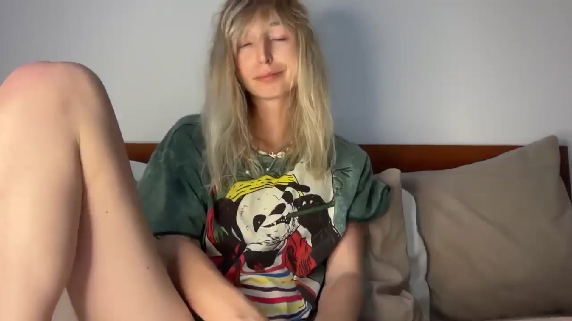 Gallery image thumbnail from Alielli's myfreecams stream on, 03/26/2026, 14:10 image 6 of 20