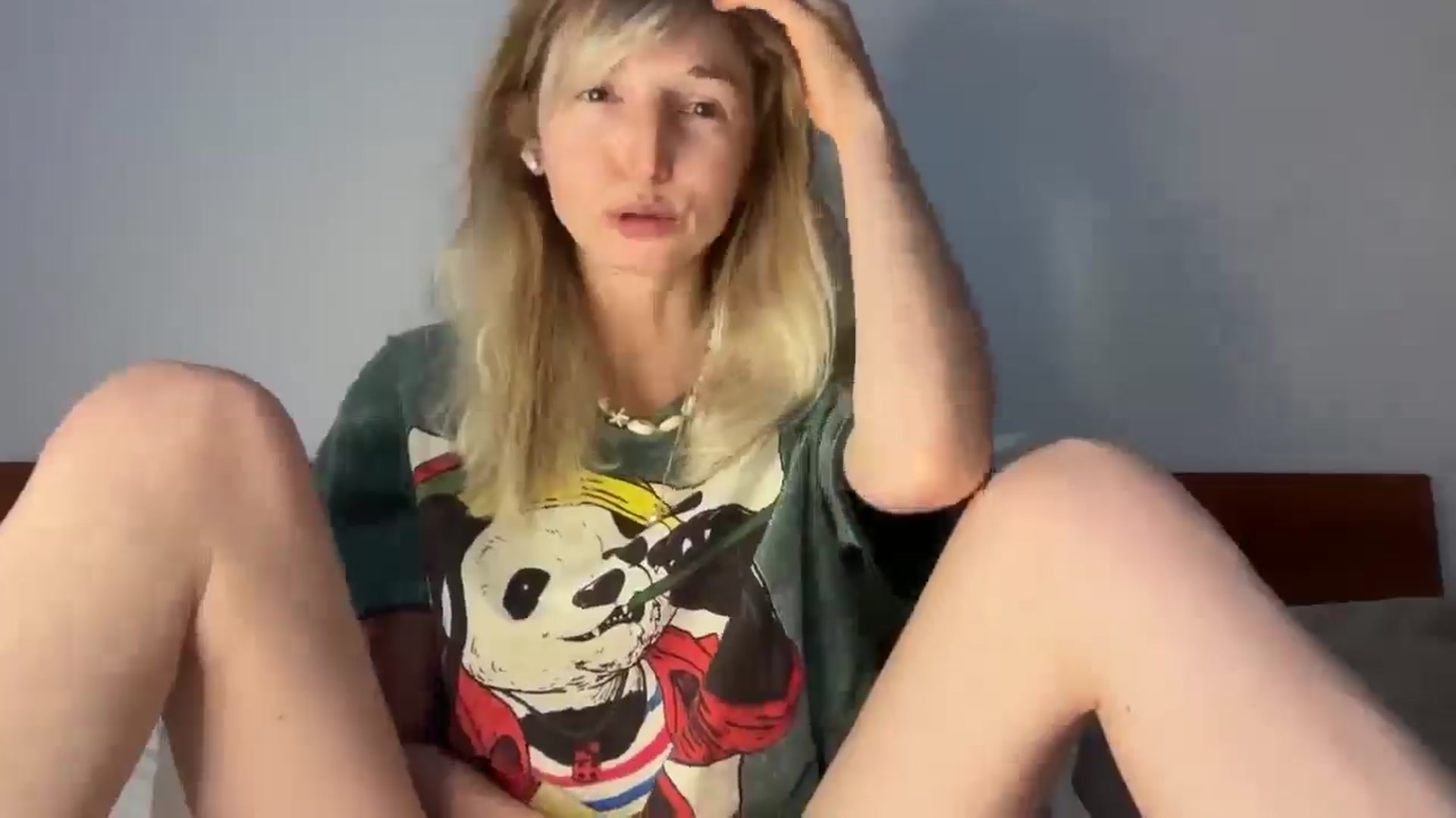 Gallery image thumbnail from Alielli's myfreecams stream on, 03/28/2026, 14:03 image 14 of 20