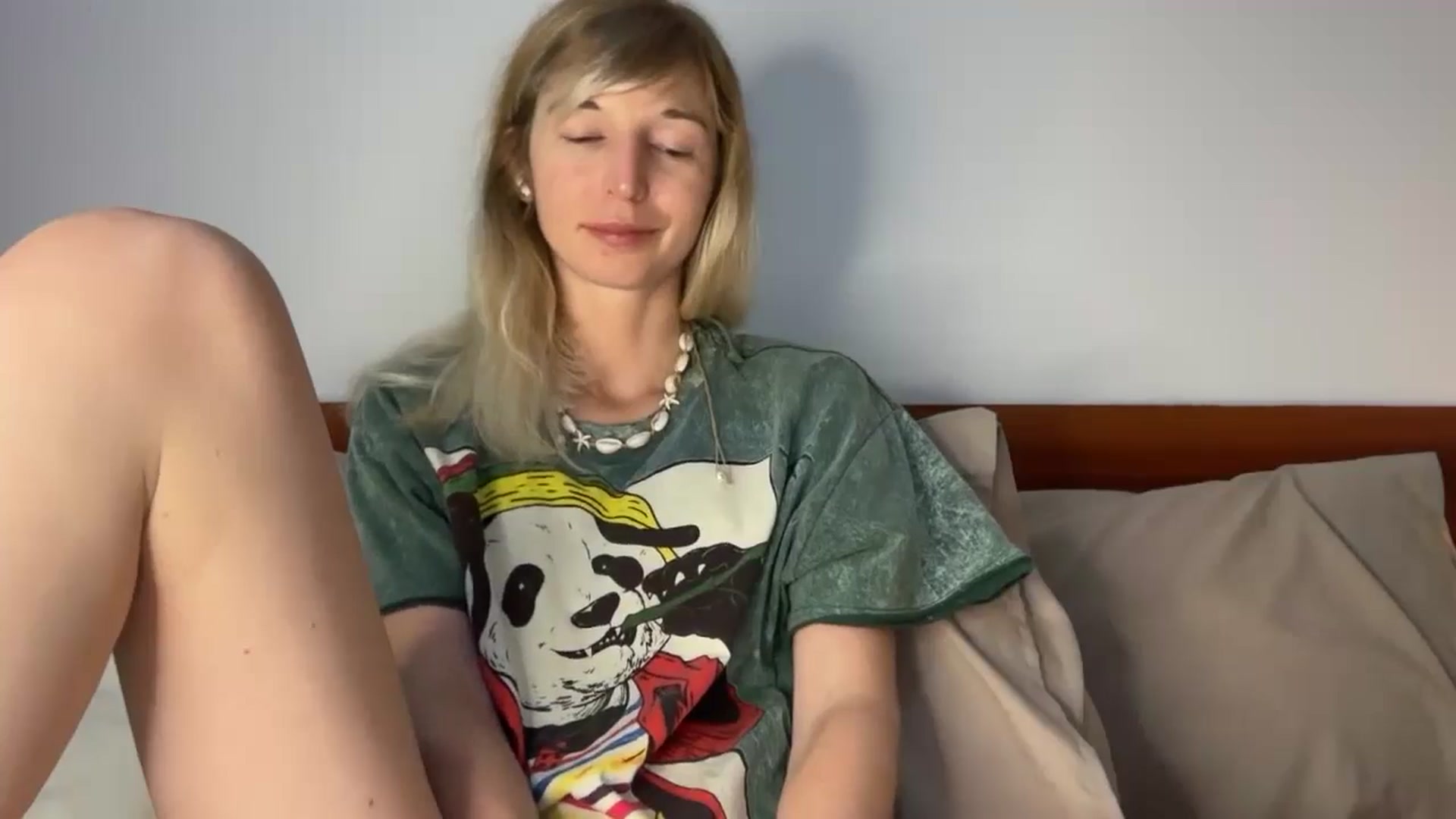 Gallery image thumbnail from Alielli's myfreecams stream on, 03/29/2026, 14:25 image 4 of 20