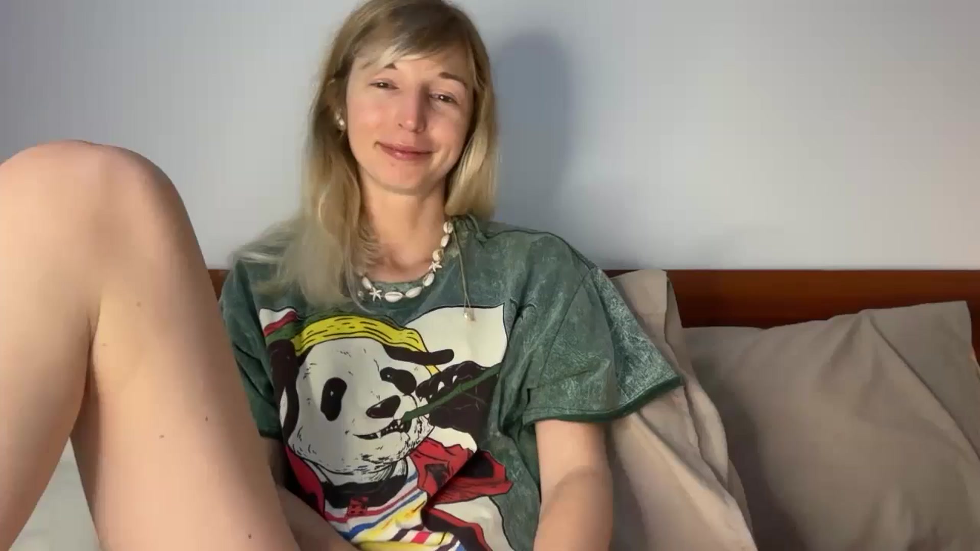 Gallery image thumbnail from Alielli's myfreecams stream on, 03/29/2026, 14:25 image 10 of 20