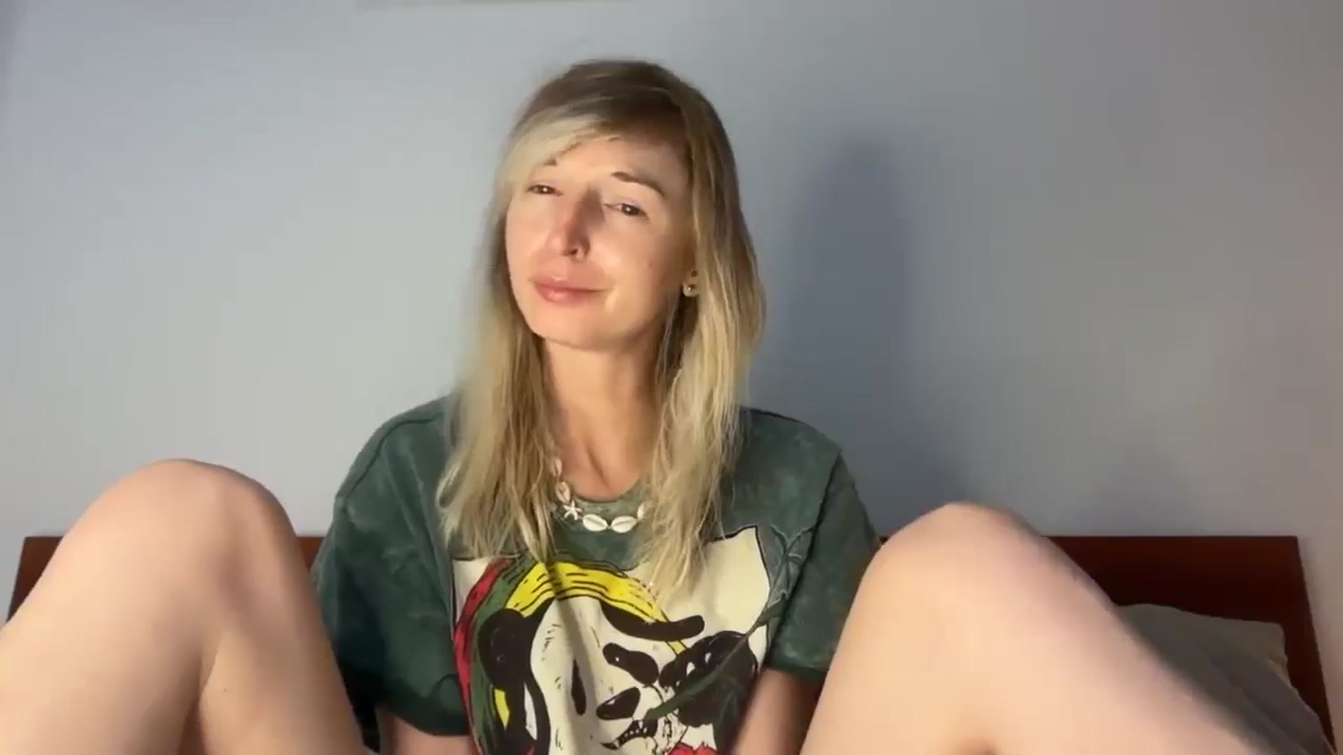 Gallery image thumbnail from Alielli's myfreecams stream on, 04/05/2026, 13:52 image 15 of 20
