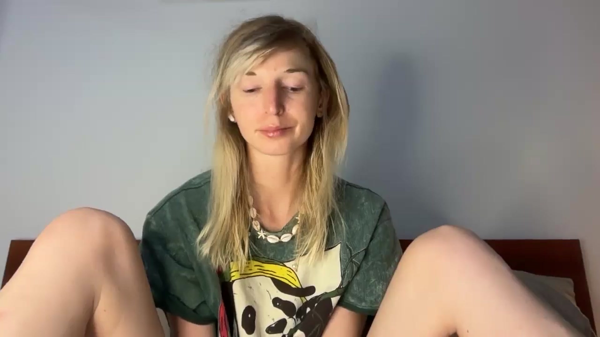 Gallery image thumbnail from Alielli's myfreecams stream on, 04/05/2026, 13:52 image 9 of 20