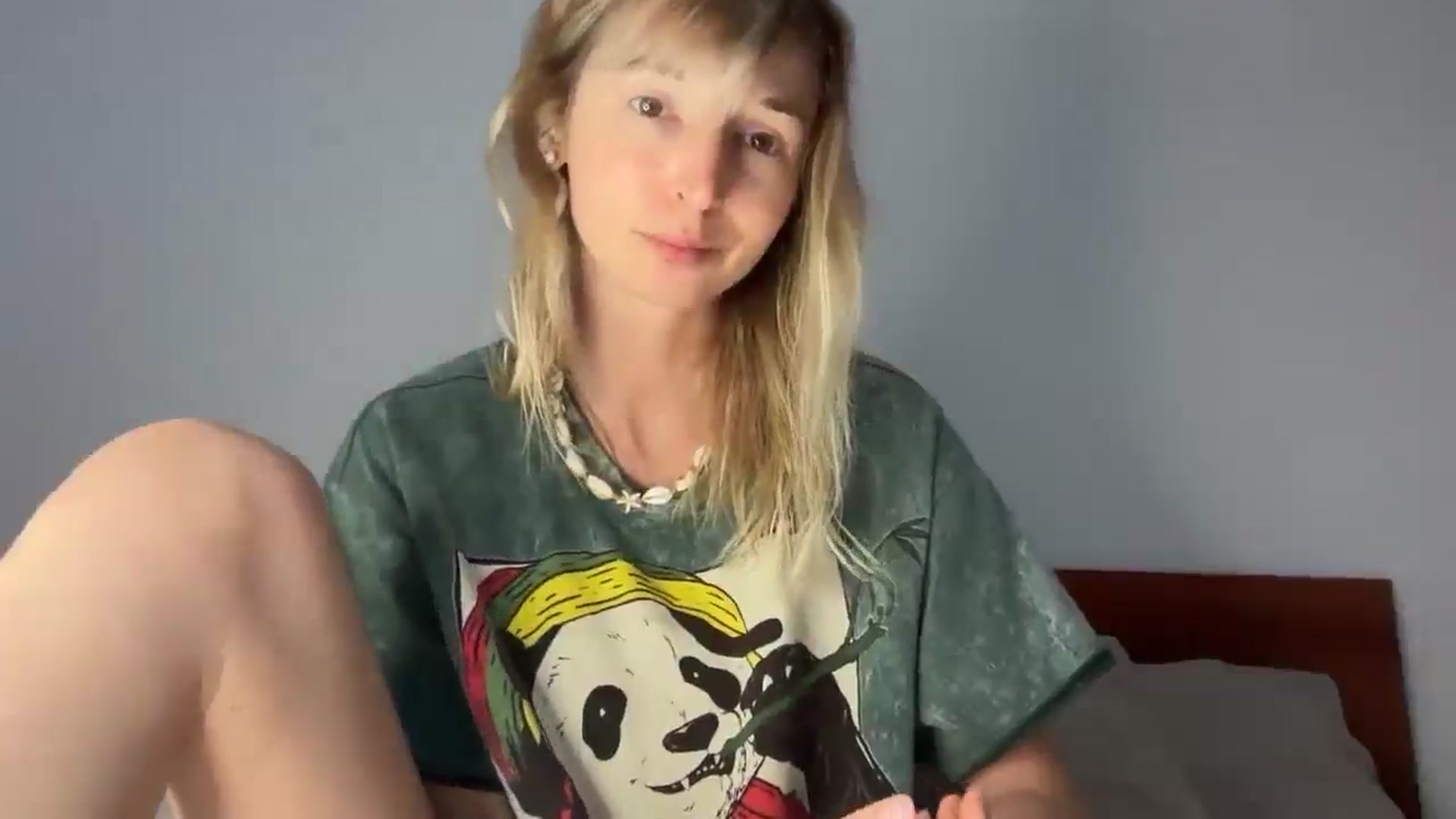 Gallery image thumbnail from Alielli's myfreecams stream on, 04/06/2026, 13:42 image 7 of 20