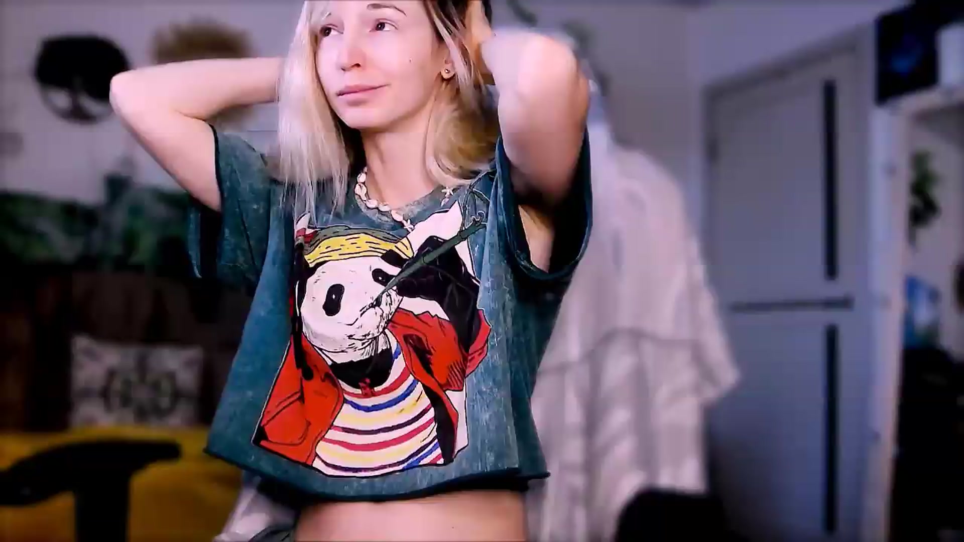 Gallery image thumbnail from Alielli's myfreecams stream on, 05/18/2026, 04:58 image 2 of 20