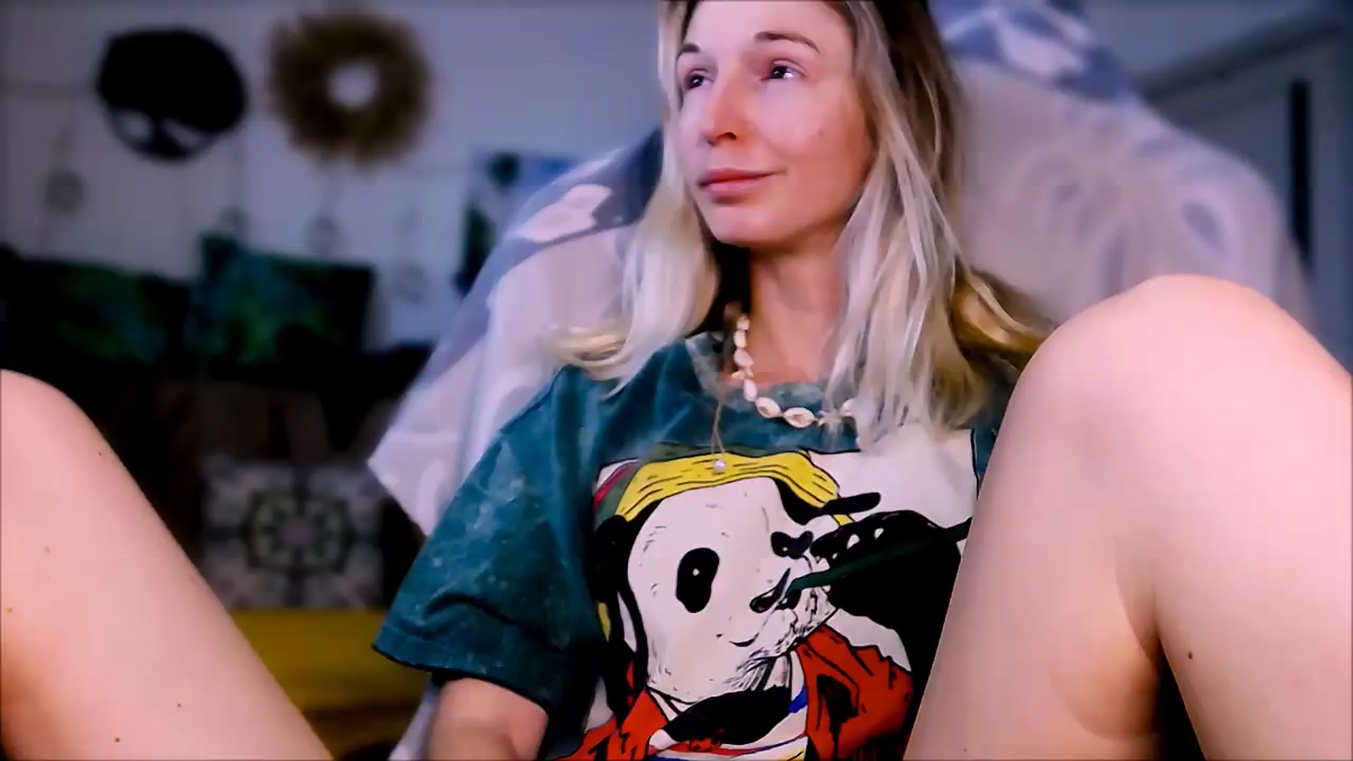 Gallery image thumbnail from Alielli's myfreecams stream on, 05/19/2026, 08:56 image 9 of 20