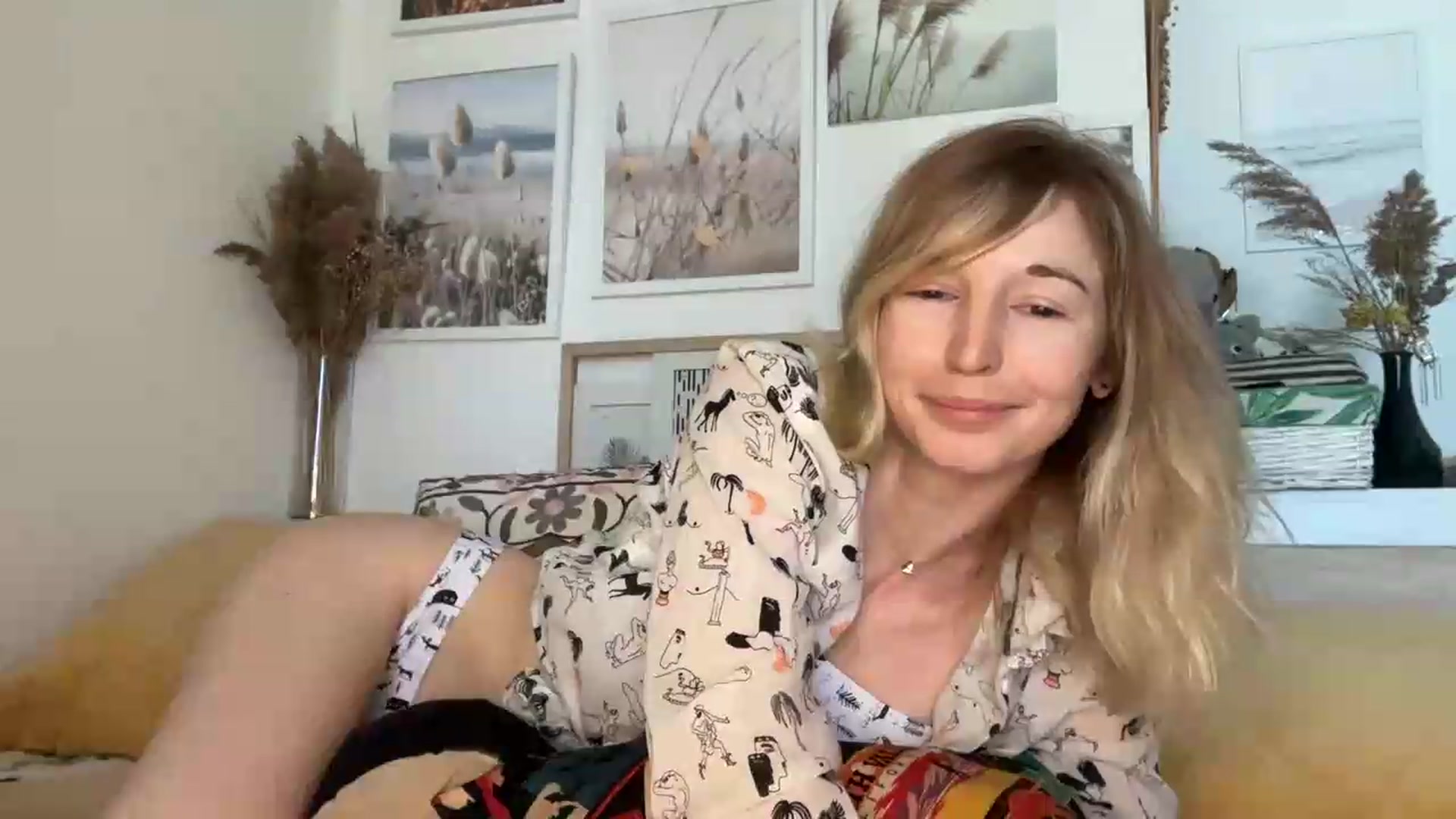 Gallery image thumbnail from Alielli's myfreecams stream on, 07/03/2026, 07:29 image 14 of 20