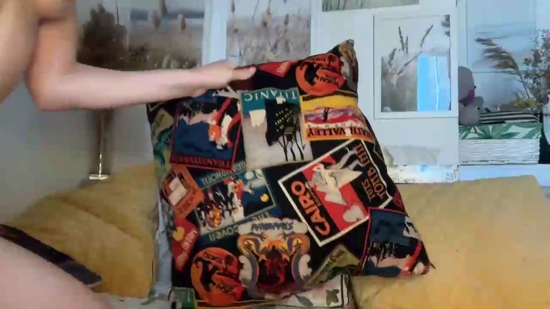 Gallery image thumbnail from Alielli's myfreecams stream on, 07/31/2026, 05:21 image 13 of 20