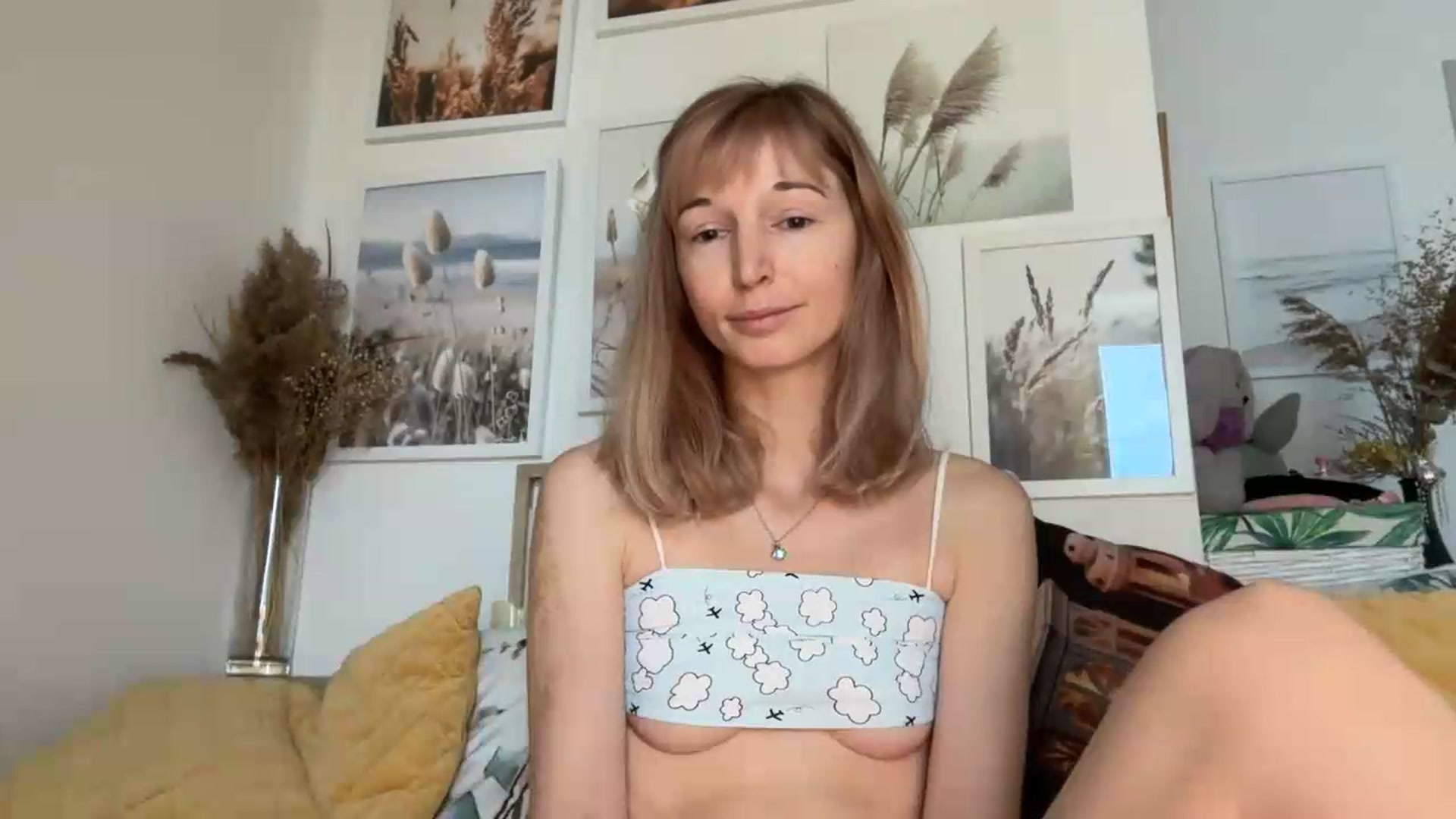 Gallery image thumbnail from Alielli's myfreecams stream on, 08/28/2026, 08:11 image 6 of 20