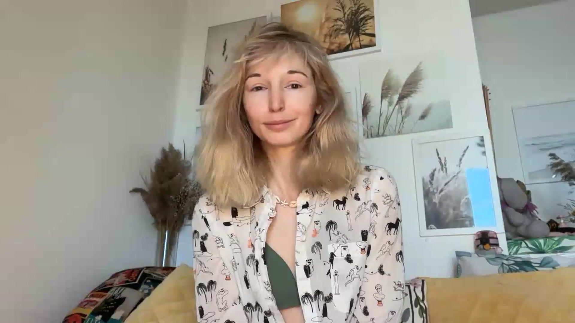 Gallery image thumbnail from Alielli's myfreecams stream on, 09/07/2026, 06:07 image 10 of 20