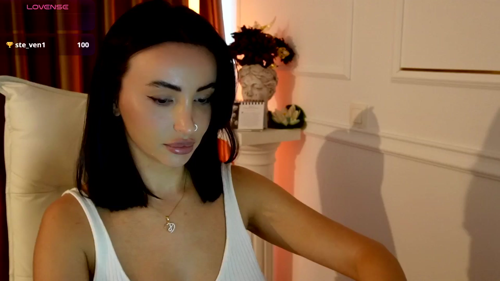 Gallery image thumbnail from AlienControl's myfreecams stream on, 11/04/2025, 11:40 image 1 of 20
