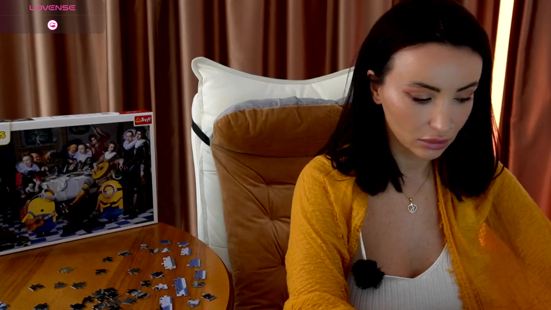 Gallery image thumbnail from AlienControl's myfreecams stream on, 11/16/2025, 14:02 image 6 of 20