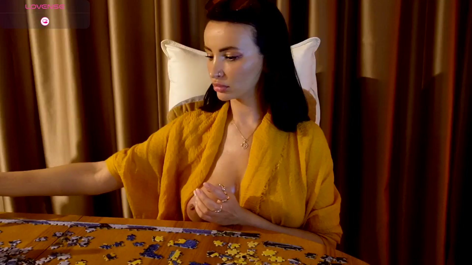 Gallery image thumbnail from AlienControl's myfreecams stream on, 11/16/2025, 15:56 image 20 of 20