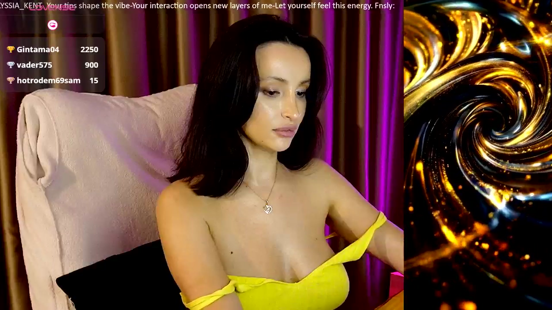 Gallery image thumbnail from AlienControl's myfreecams stream on, 12/02/2025, 18:08 image 6 of 20