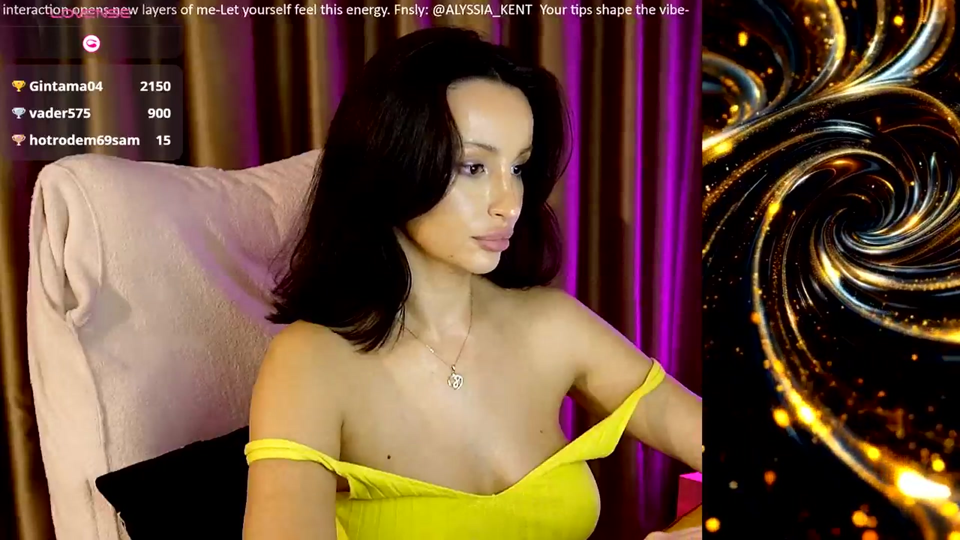 Gallery image thumbnail from AlienControl's myfreecams stream on, 12/02/2025, 18:08 image 3 of 20