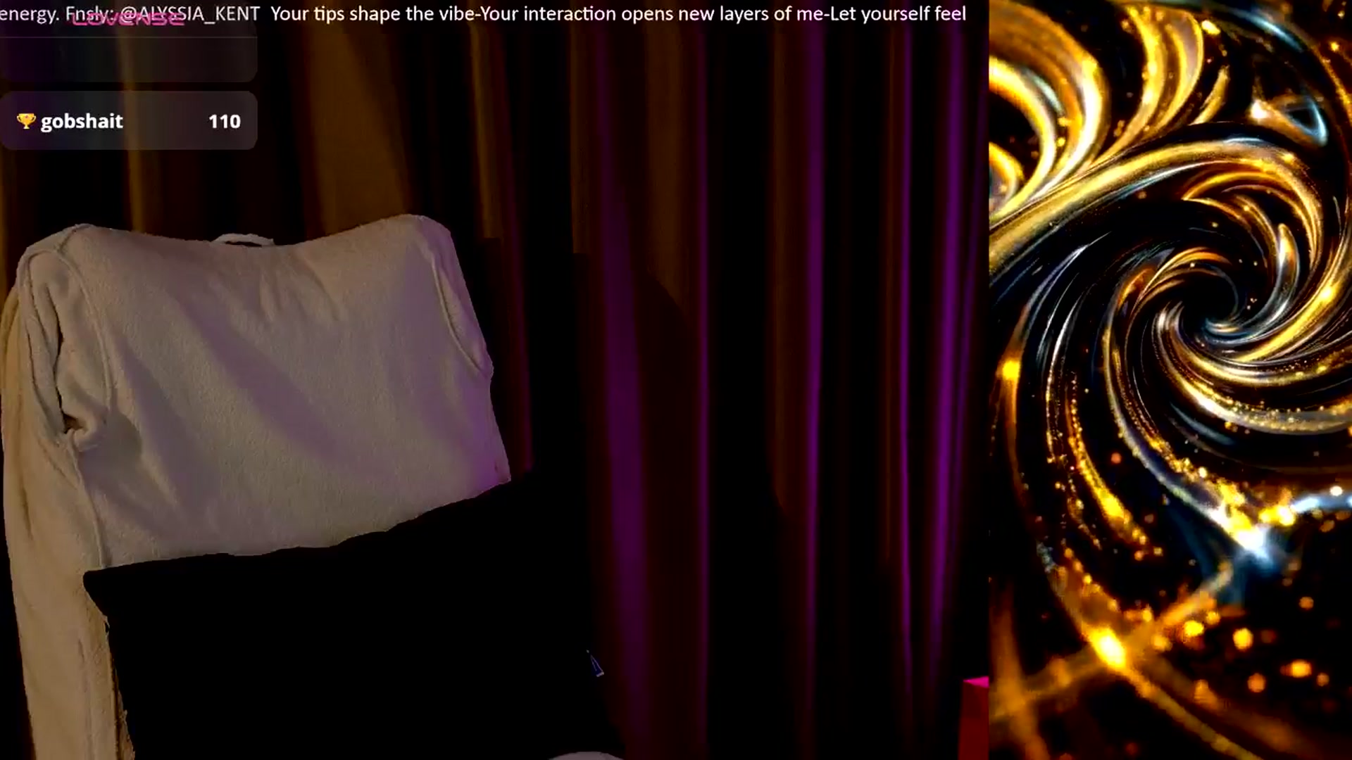 Gallery image thumbnail from AlienControl's myfreecams stream on, 12/03/2025, 16:33 image 5 of 20