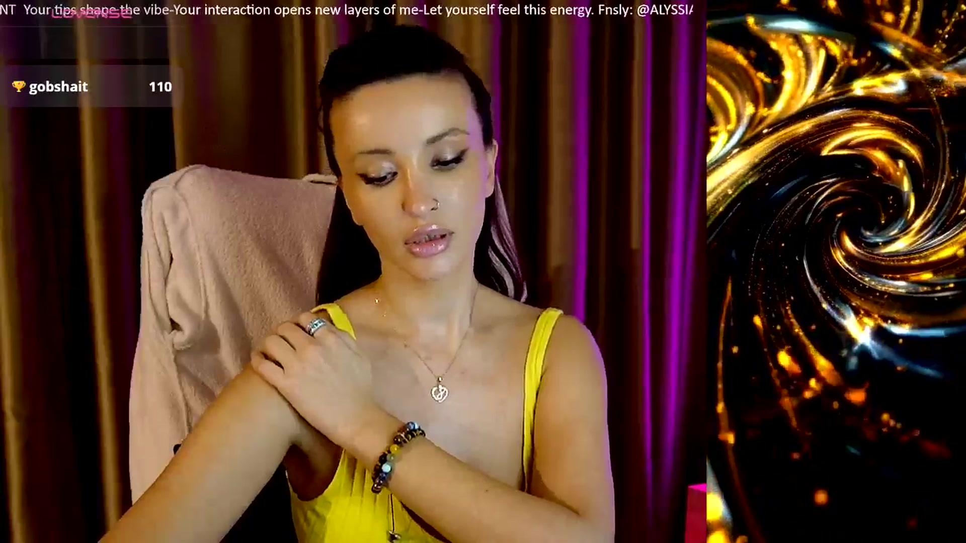 Gallery image thumbnail from AlienControl's myfreecams stream on, 12/03/2025, 16:33 image 14 of 20