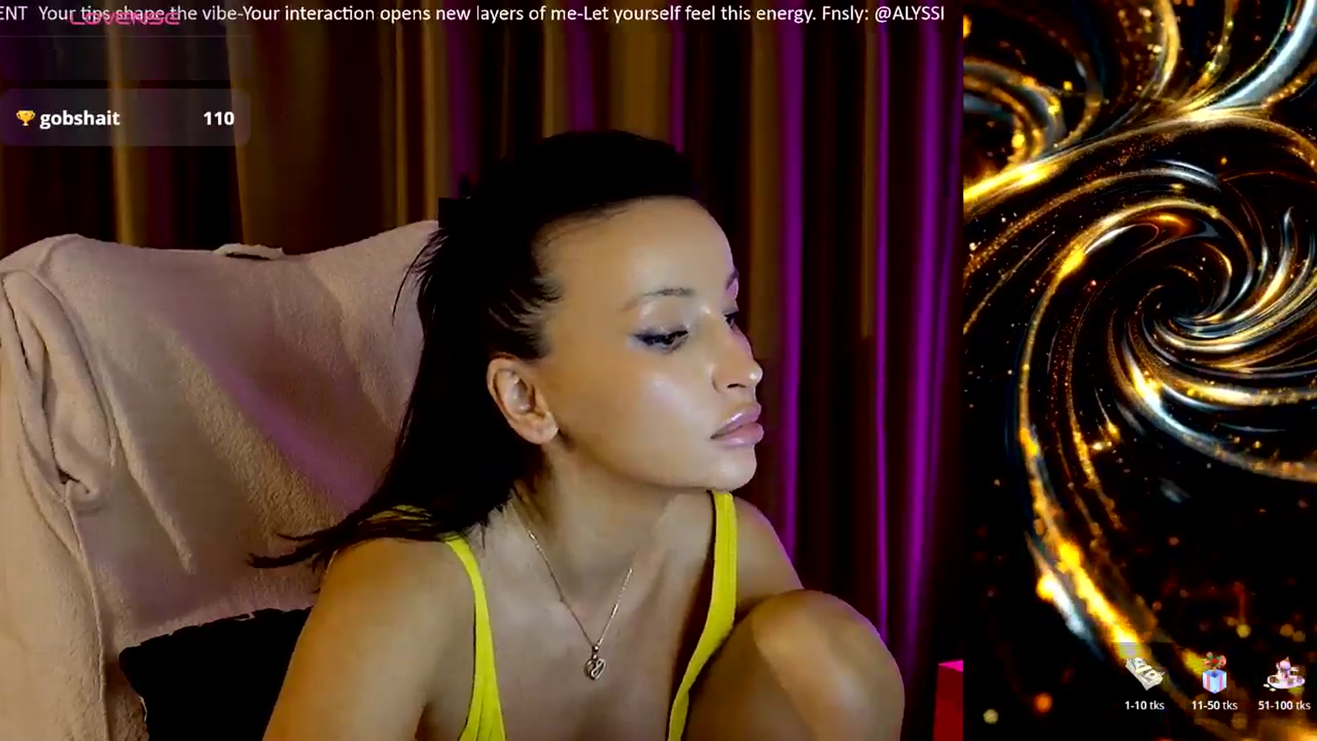 Gallery image thumbnail from AlienControl's myfreecams stream on, 12/03/2025, 16:33 image 18 of 20