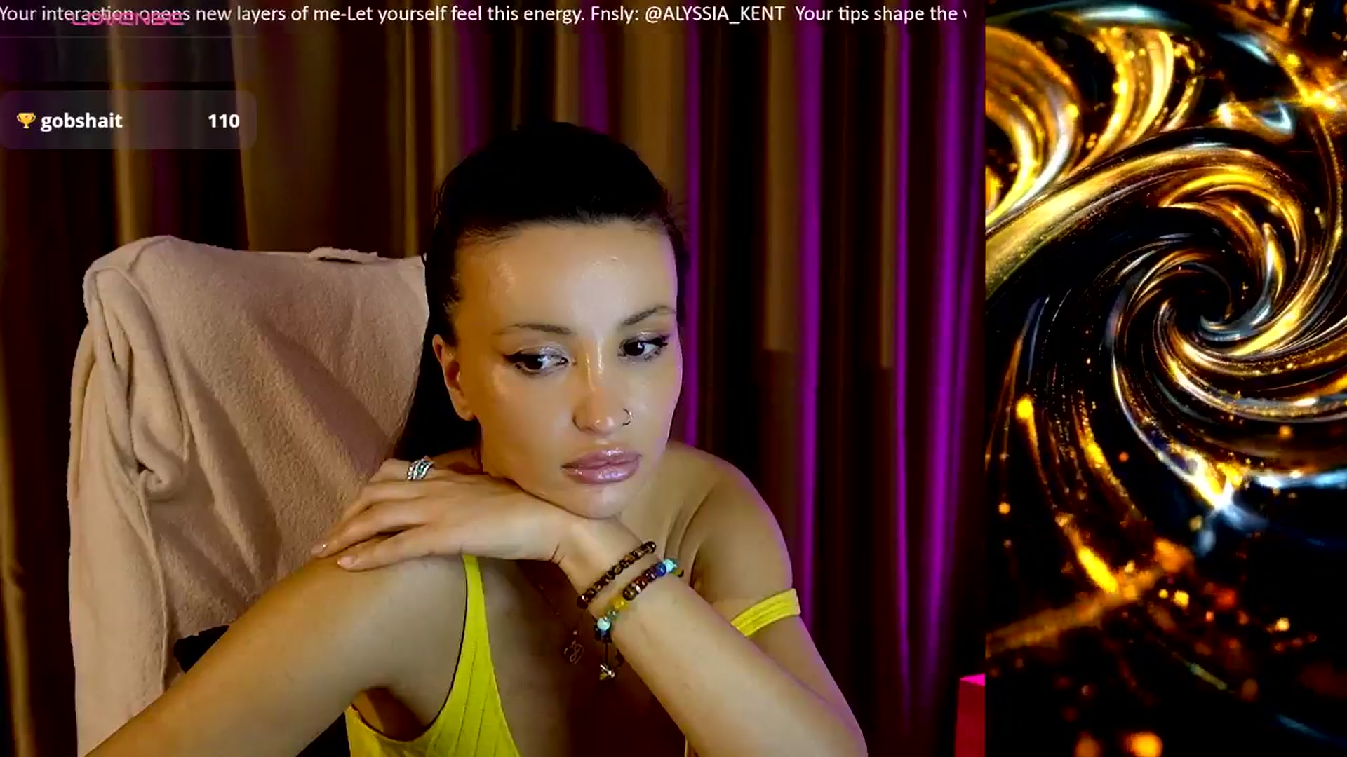 Gallery image thumbnail from AlienControl's myfreecams stream on, 12/03/2025, 16:33 image 19 of 20