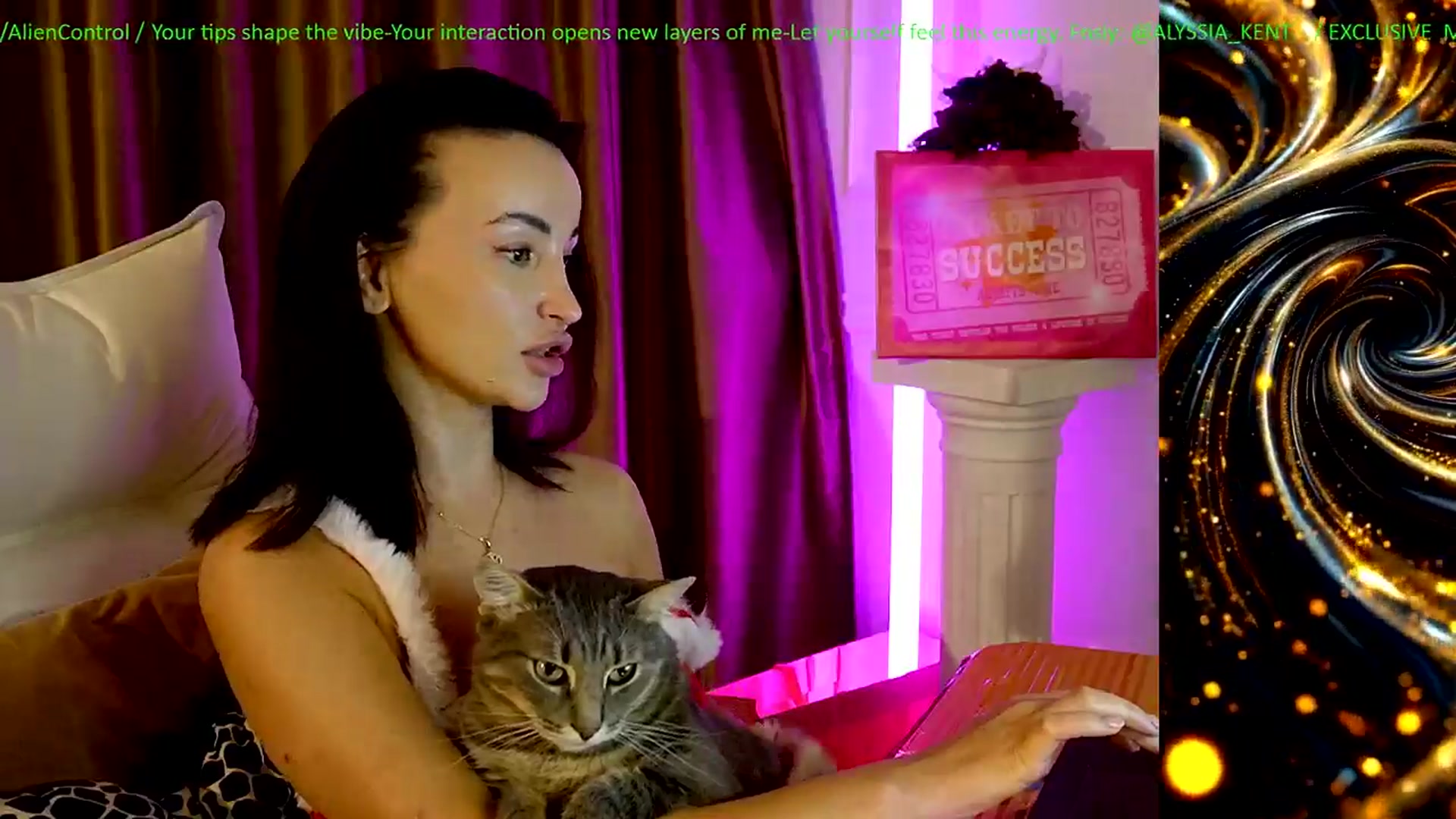 Gallery image thumbnail from AlienControl's myfreecams stream on, 12/26/2025, 17:18 image 14 of 20