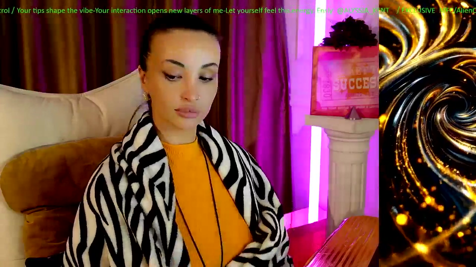 Gallery image thumbnail from AlienControl's myfreecams stream on, 12/30/2025, 17:21 image 7 of 20