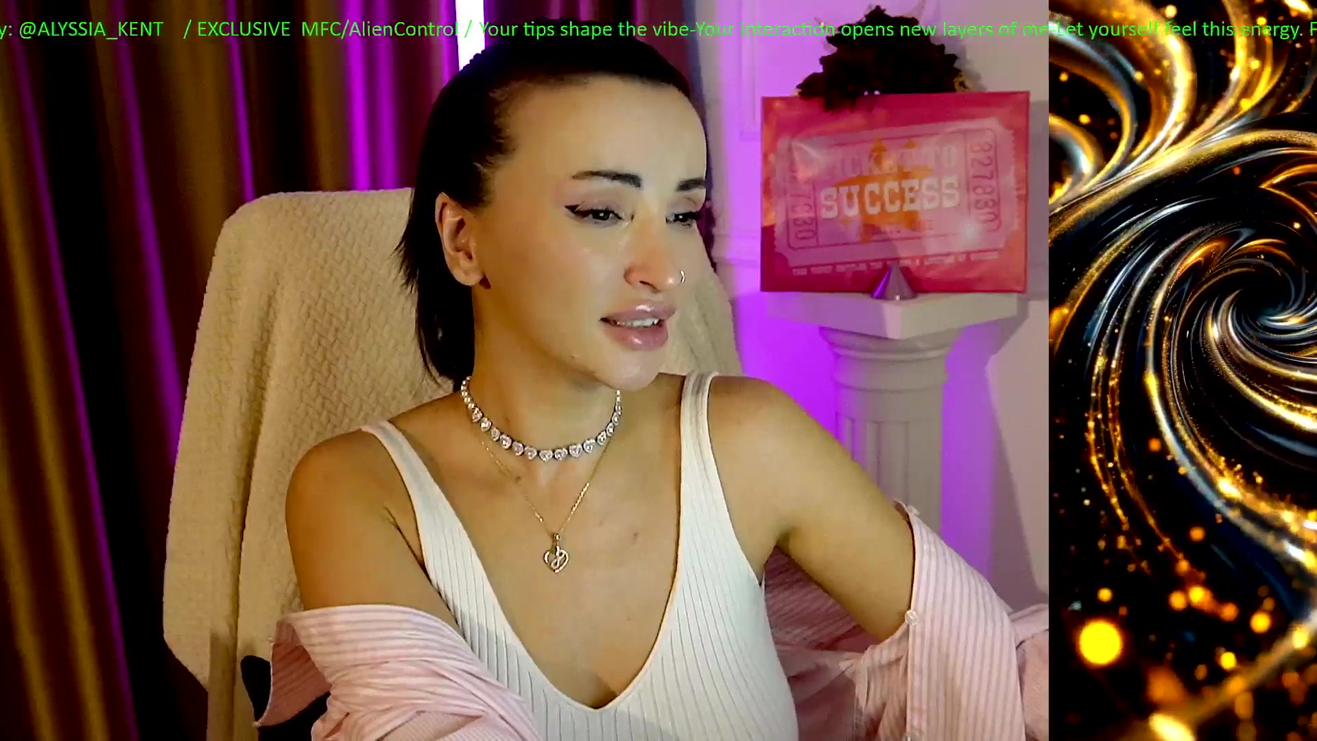 Gallery image thumbnail from AlienControl's myfreecams stream on, 01/06/2026, 15:03 image 20 of 20
