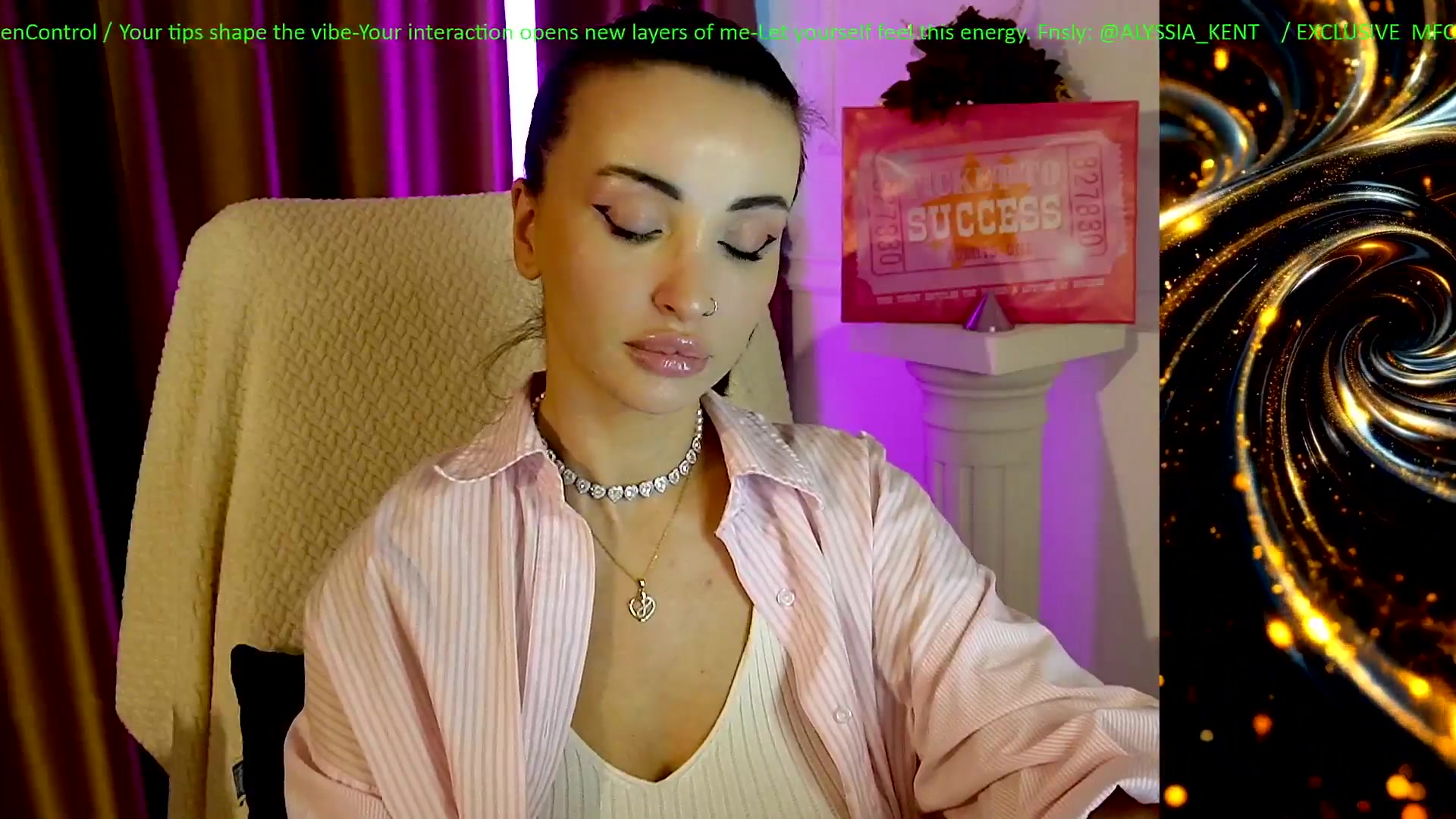 Gallery image thumbnail from AlienControl's myfreecams stream on, 01/06/2026, 15:03 image 10 of 20