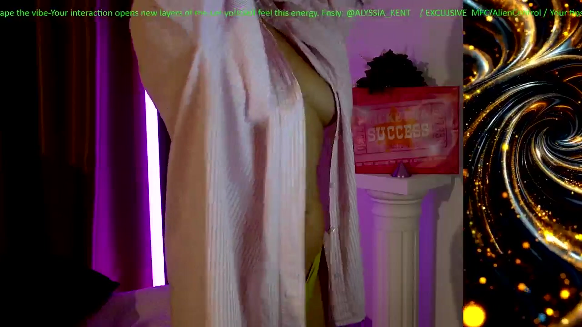 Gallery image thumbnail from AlienControl's myfreecams stream on, 01/06/2026, 17:15 image 18 of 20