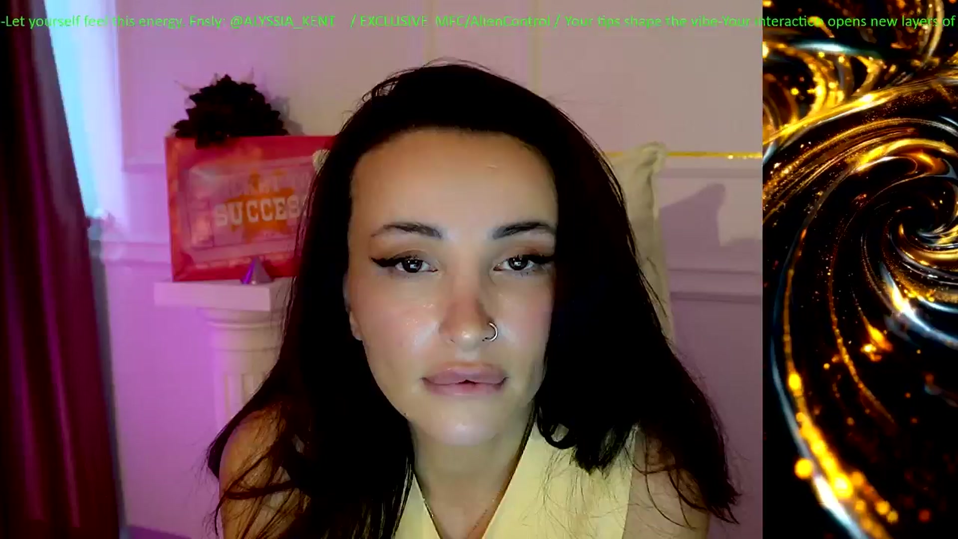 Gallery image thumbnail from AlienControl's myfreecams stream on, 01/11/2026, 07:42 image 6 of 20