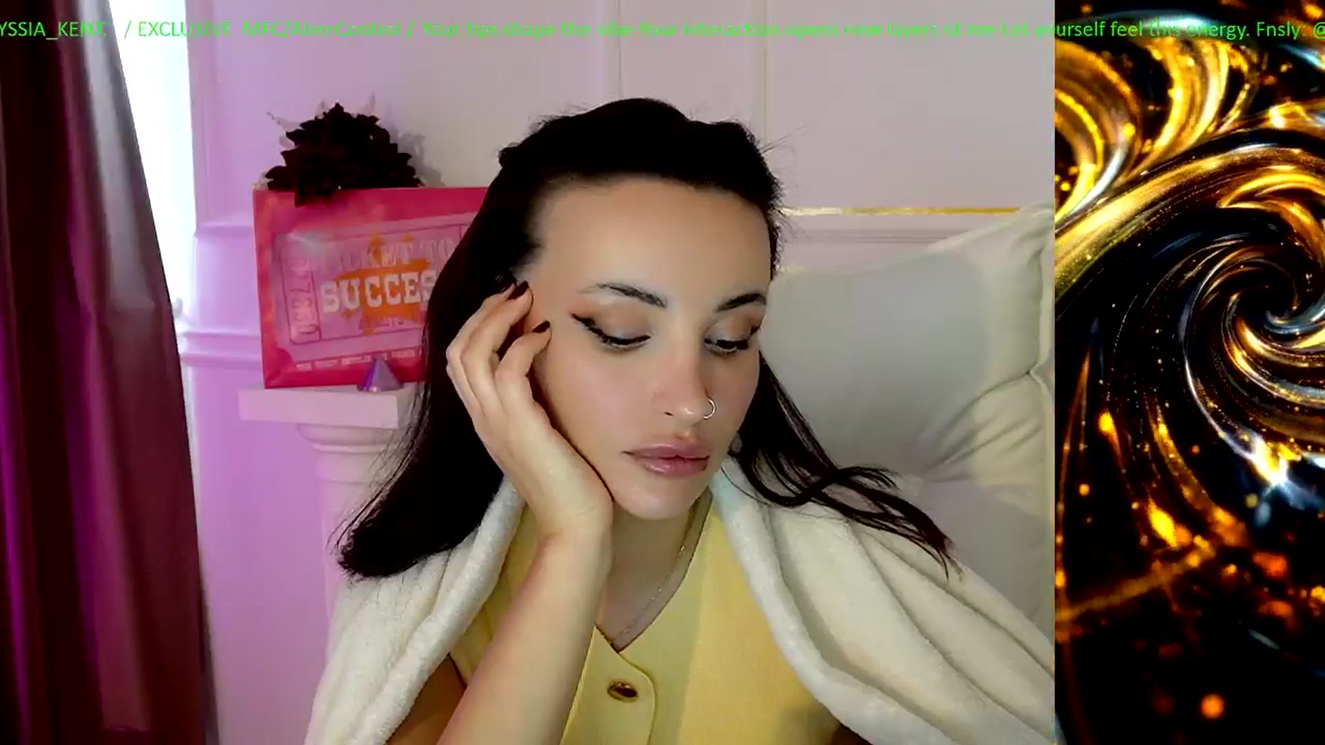 Gallery image thumbnail from AlienControl's myfreecams stream on, 01/11/2026, 09:21 image 16 of 20