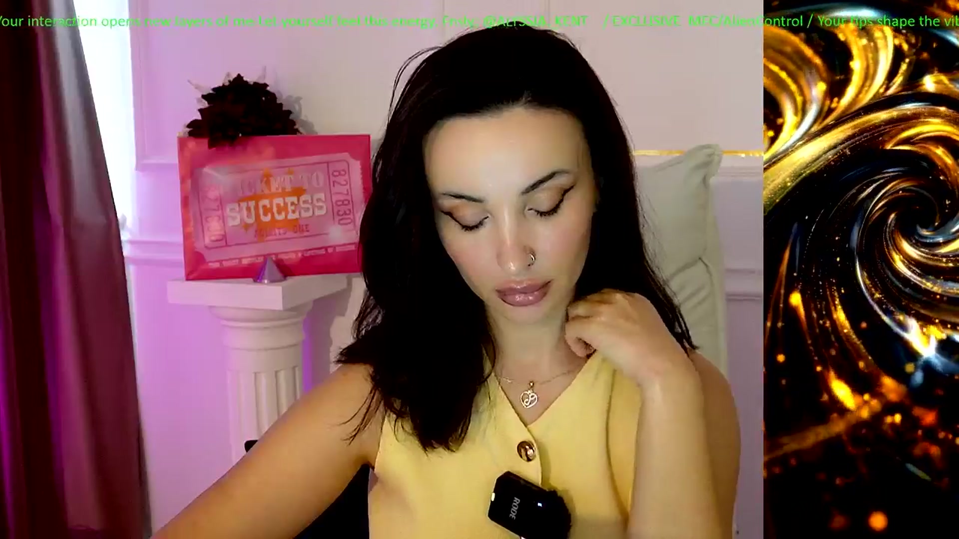 Gallery image thumbnail from AlienControl's myfreecams stream on, 01/11/2026, 09:21 image 6 of 20